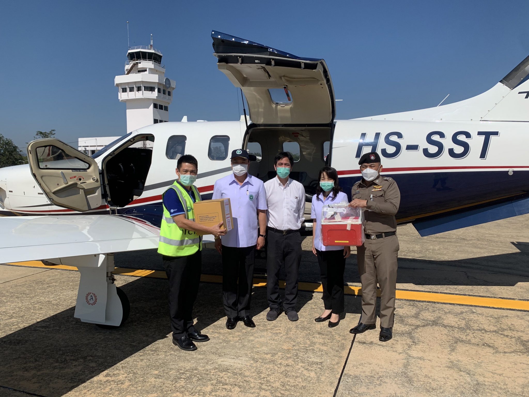 ไฟล์ทชีวิต  ! “อนุทิน” บินด่วน “เชียงราย” ขนทีมแพทย์ผ่าตัดรับอวัยวะ เร่งช่วยชีวิตผู้ป่วย