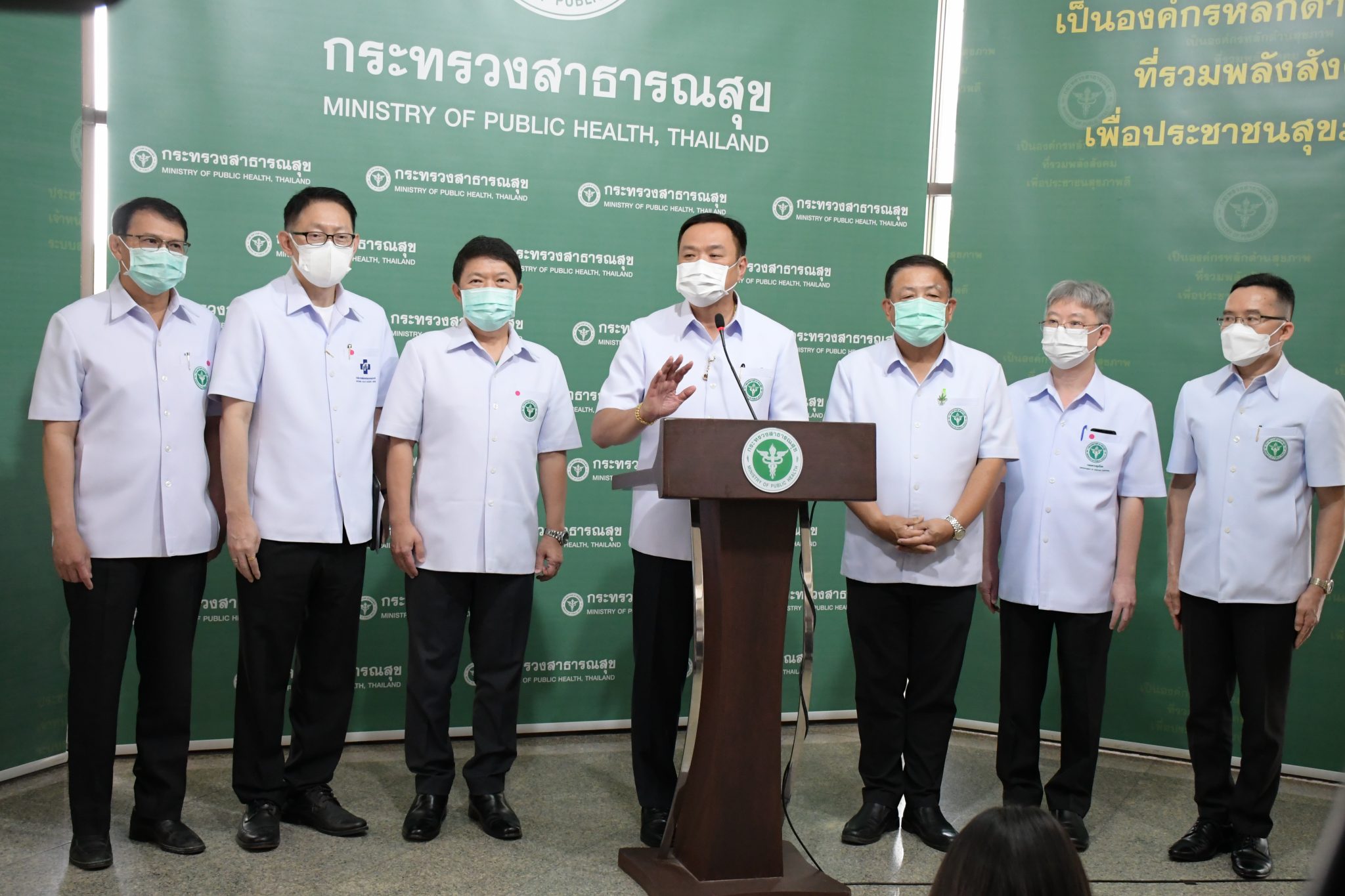 “อนุทิน” เผย 4 กุมภาฯ นี้ พิจารณาฉีดวัคซีนเด็ก 3 ขวบ ขอมั่นใจผู้เชี่ยวชาญตัดสินใจ