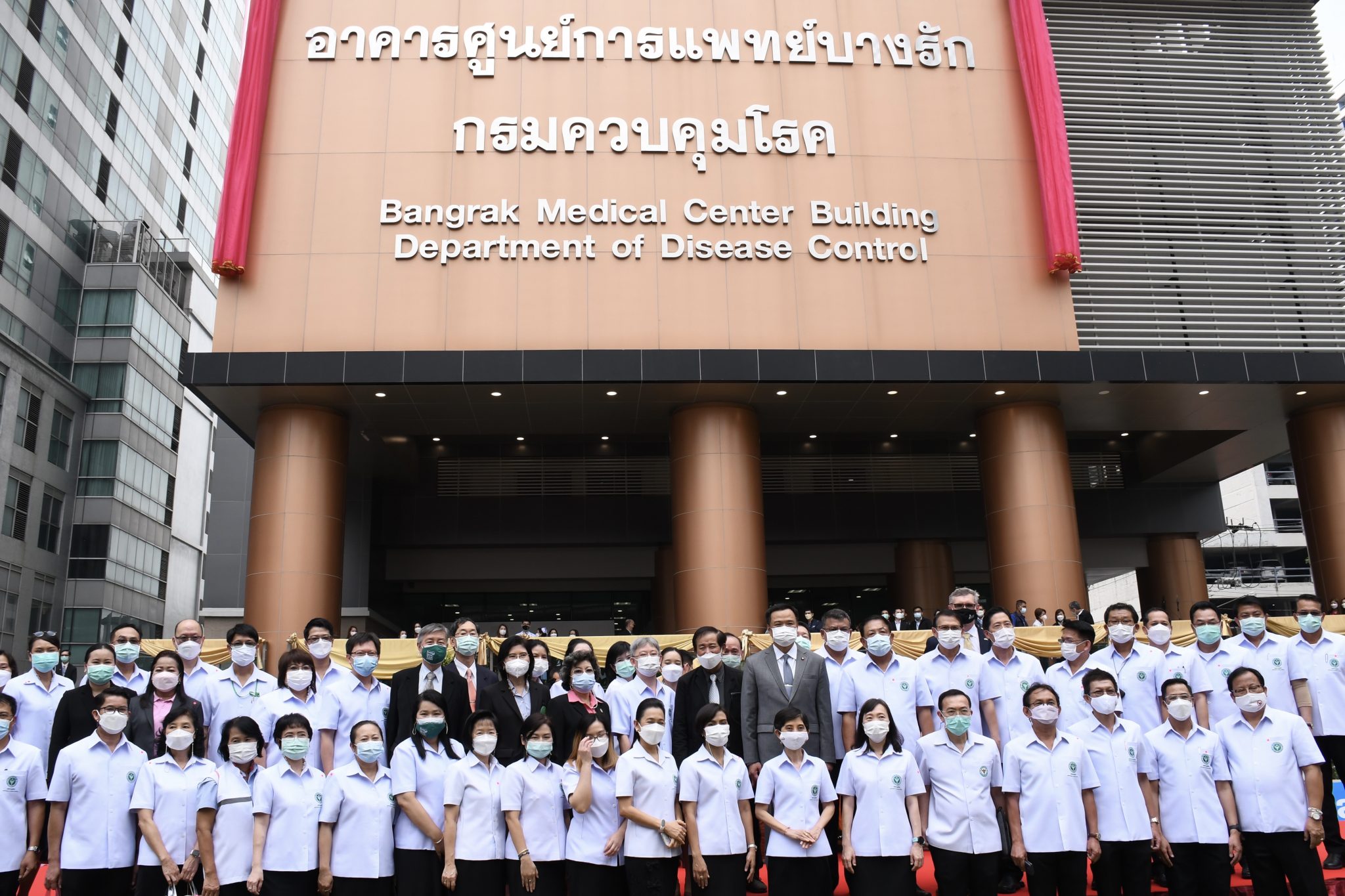 “อนุทิน” ย้ำ ไม่ปลดโควิด-19 พ้น UCEP แต่ปรับวิธีจัดการ เพื่อรักษาระบบ สธ.ไทย