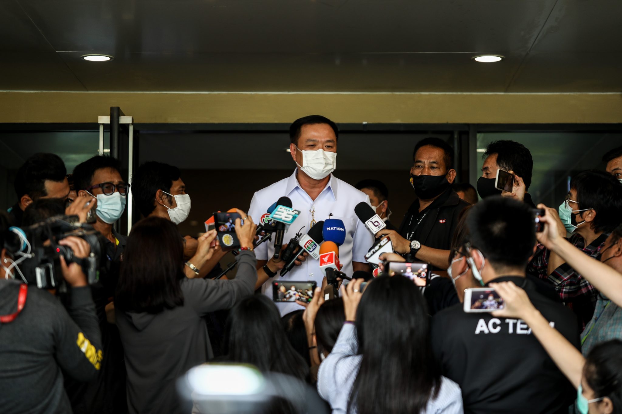 รมว.สาธารณสุข เสนอ ครม. ให้ผู้ป่วยโควิด ใช้สิทธิ UCEP ต่อไปไม่มีกำหนด หลังเกิดสถานการณ์ โควิด -19 ที่กำลังระบาด ในขณะนี้