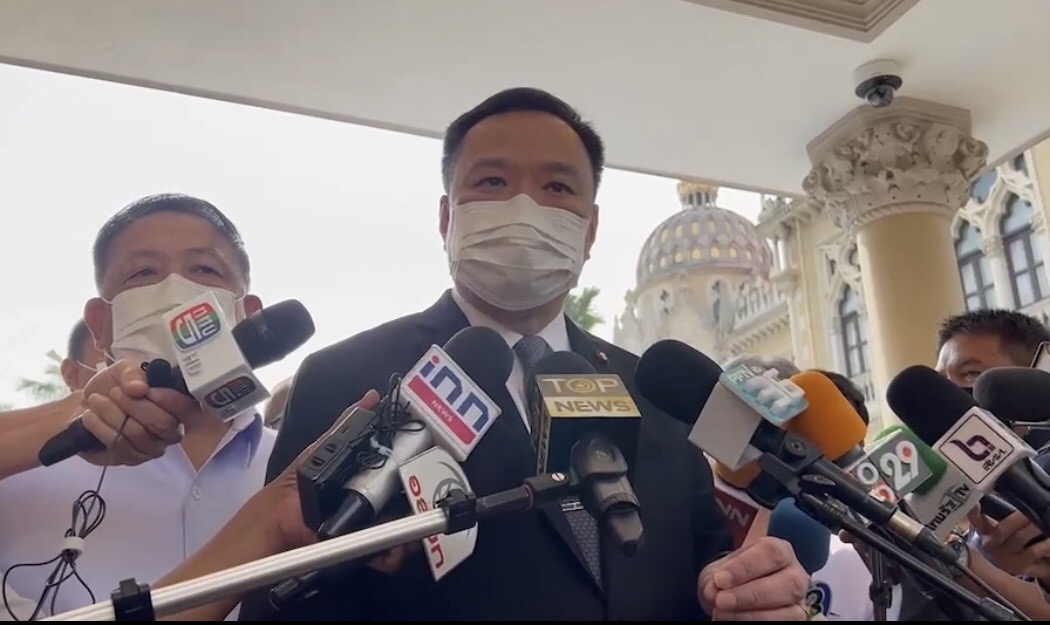 "อนุทิน" ขอบคุณภาคประชาชน สะท้อนปัญหาโควิดฯ เมืองหลวง สั่งกรมการแพทย์ ช่วย กทม. คลี่คลายสถานการณ์