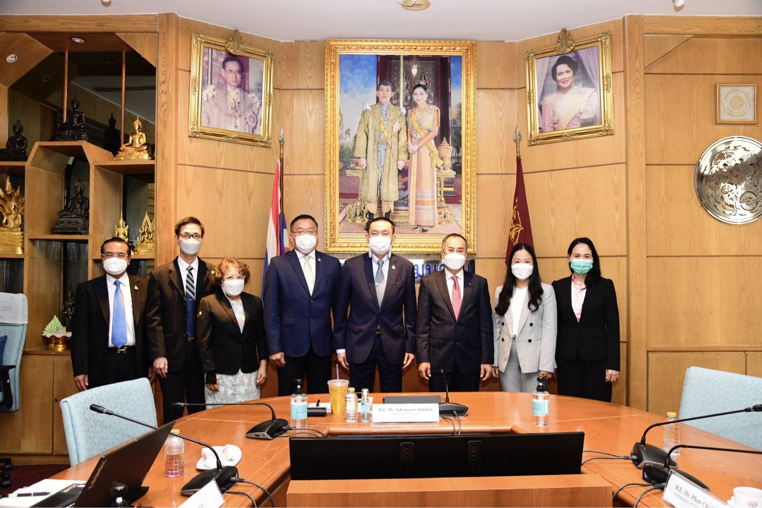 ศักดิ์สยาม ให้เอกอัครราชทูตสาธารณรัฐสังคมนิยมเวียดนาม เข้าพบ เพื่อหารือความร่วมมือด้านการคมนาคมขนส่ง และสร้างโอกาสการค้าการลงทุนระหว่างสองประเทศ