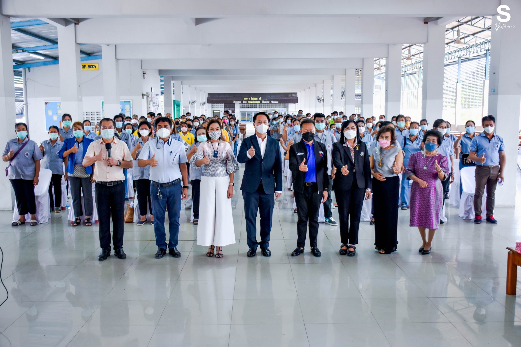 ส.ส.สฤษดิ์ บุตรเนียร พร้อมคณะกรรมาธิการการศึกษา สภาผู้แทนราษฎร จัดอบรมโครงการสัมมนา " แนวทางการเรียนรู้เพื่อพัฒนาคุณภาพการศึกษาและคุณภาพชีวิตในวิกฤตการณ์โควิด-19" (การเรียนรู้ เข้าสู่สังคมผู้สูงวัย ในอนาคต) ณ โรงเรียนจันทร์กระจ่างศึกษา ต.หนองกี่ อ.กบินทร์บุรี จ.ปราจีนบุรี