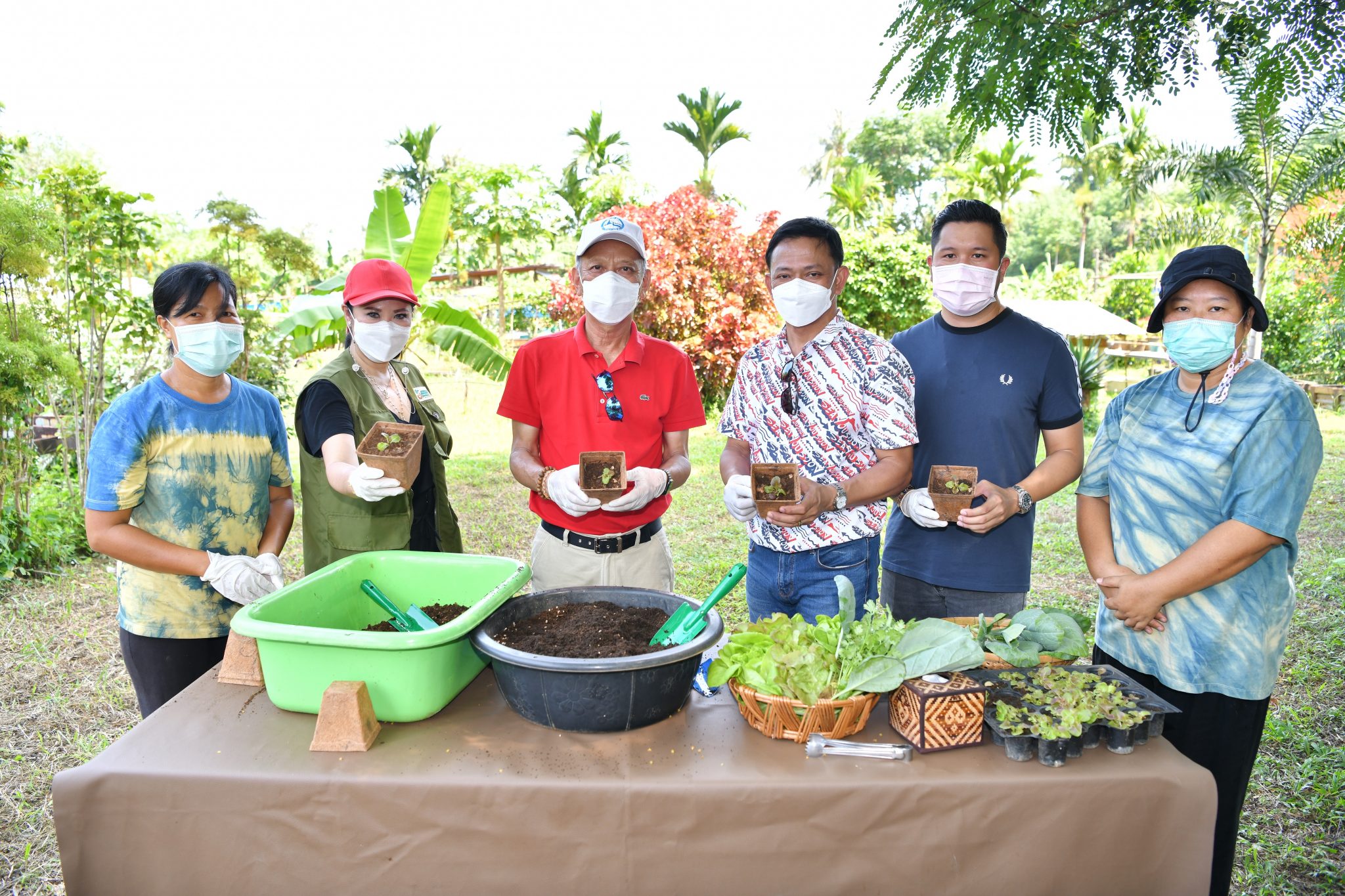 รมว.กก. ลงพื้นที่ขับเคลื่อนการส่งเสริมแหล่งท่องเที่ยวจังหวัดตราด ด้วยแนวคิด City Marketing (เกาะหมาก เกาะกระดาด และเกาะขายหัวเราะ จังหวัดตราด) เพื่อพิจารณาแนวทางการยกระดับมาตรฐานการบริการของผู้ประกอบการ การสร้างสรรค์กิจกรรมเพื่อกระจายรายได้สู่ท้องถิ่น