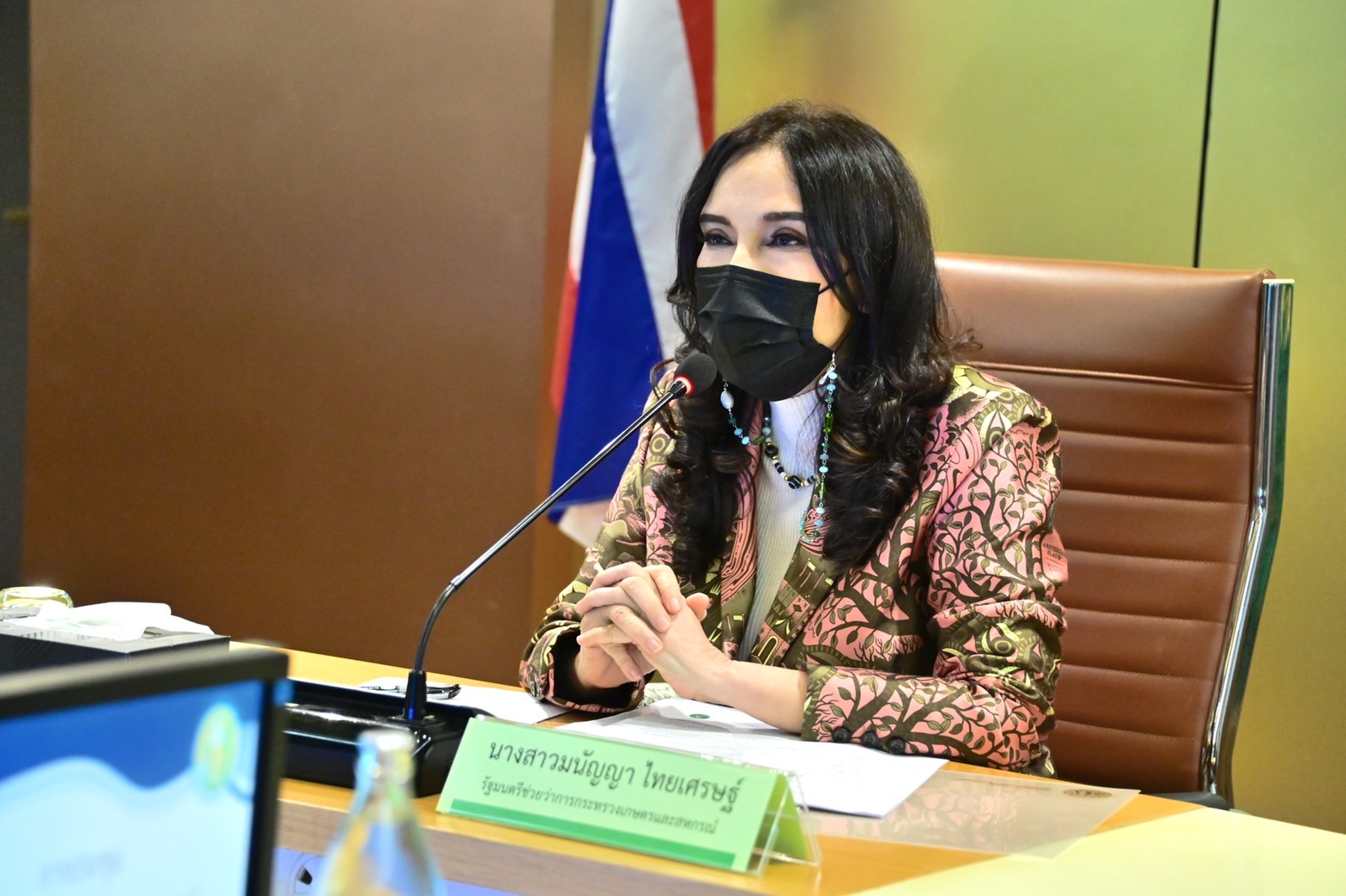 มนัญญา สั่งอธิบดีกรมส่งเสริมสหกรณ์ เตรียมตั้งคณะกรรมการสหกรณ์ ชุดเฉพาะกิจ เข้าควบคุมสหกรณ์กระทรวงเกษตรฯ ฟันปมทุจริตเสียหายกว่า 600 ล้านบาท หลังพบ ประธานสอ.กษ.เดิม ตั้งหลาน เป็นรักษาการฝ่ายการเงิน