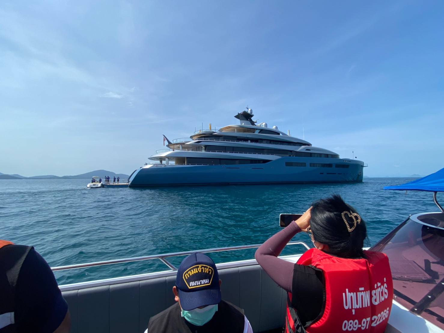 กรมเจ้าท่า ตรวจเรือ "Aviva" : Super Yachts 'โจ ลูวิส' เจ้าของทีมท็อตแนมฮอตสเปอร์ นำเที่ยวเกาะสมุย หลังเปิดประเทศ ตามนโยบาย รมว.คค.