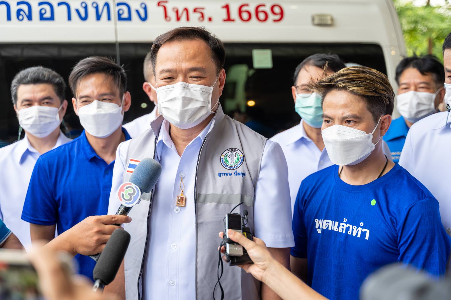 “อนุทิน” ขอ อย่าเล่นการเมือง คว่ำกฎหมายงบประมาณ หวั่นกระทบปากท้องประชาชน แนะ อยากล้ม รัฐมนตรี ให้อภิปรายไม่ไว้วางใจดีกว่า