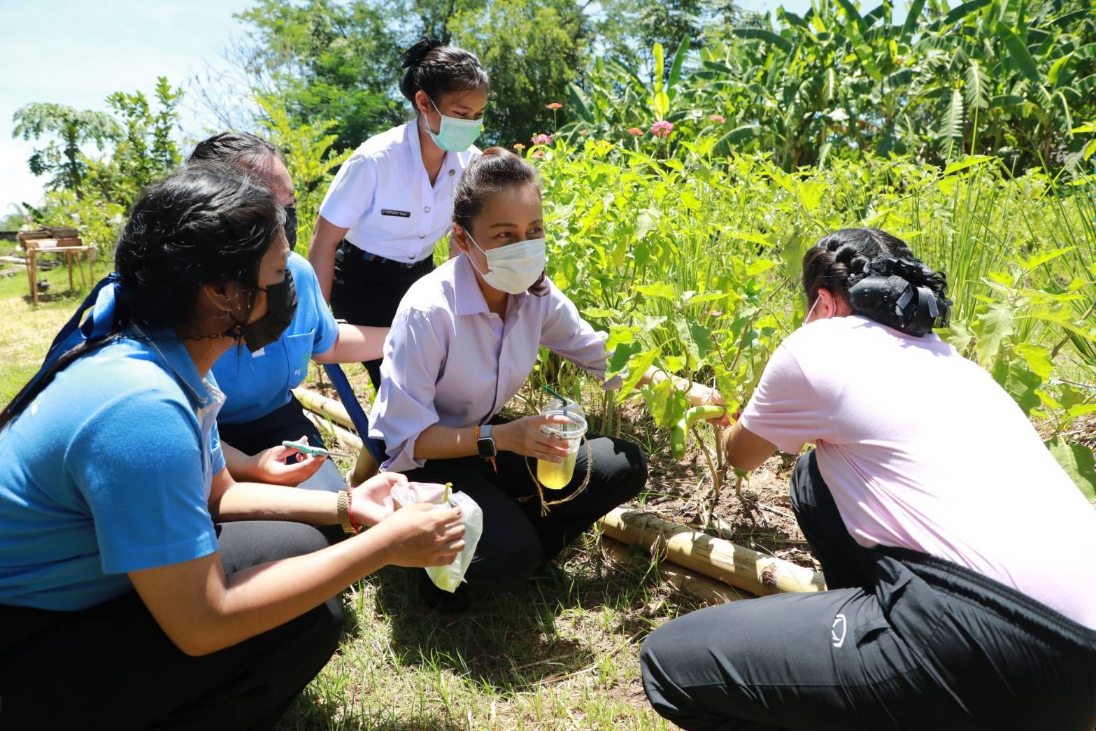 "ครูโอ๊ะ" ผนึกกำลัง “กมล-รังสฤษฏ์ " เป็นประธานกิจกรรมเสวนาแลกเปลี่ยนแนวทางพัฒนาการทำงานร่วมกับภาคีเครือข่าย พร้อมร่วมพิธีลงนามสัญญารับทุนนักศึกษาโครงการครูรัก(ษ์)ถิ่น รุ่นที่ 3 ปีการศึกษา 2565​ ชื่นชม​ กสศ. และมหาวิทยาลัยราชภัฏหมู่บ้านจอมบึง