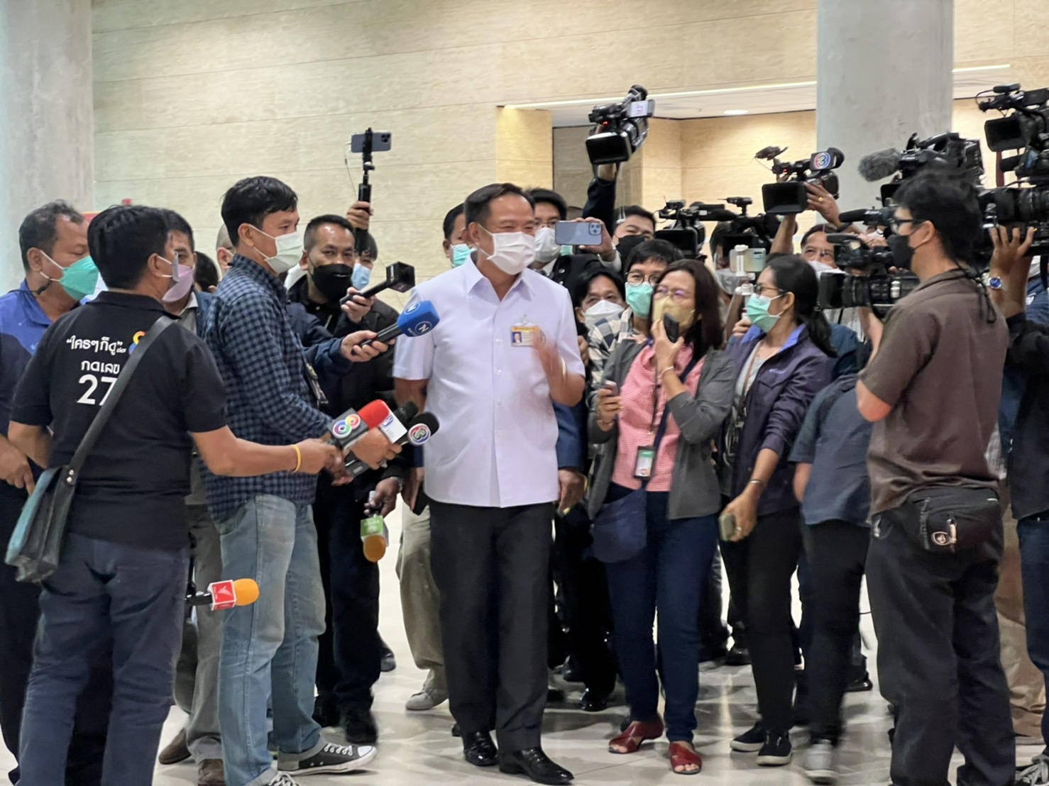 “อนุทิน” ลุ้น 3-5 วัน ดูผลกระทบโควิด-19 หลังสถานบันเทิงเปิดบริการ