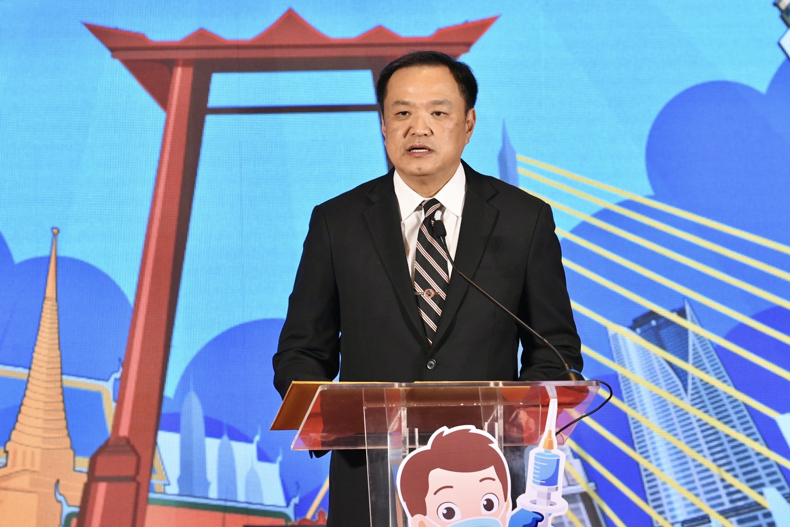 "อนุทิน" ตอบชัด แจ้งปลูกในครัวเรือนฟรี แต่ห้ามเกินพื้นที่ ใช้ในบ้านได้ อย่าสูบในที่สาธารณะ ผสมอาหารจำหน่ายไม่ผิด แต่ขายสารสกัด ติดแบรนด์ ต้องขอ อย.