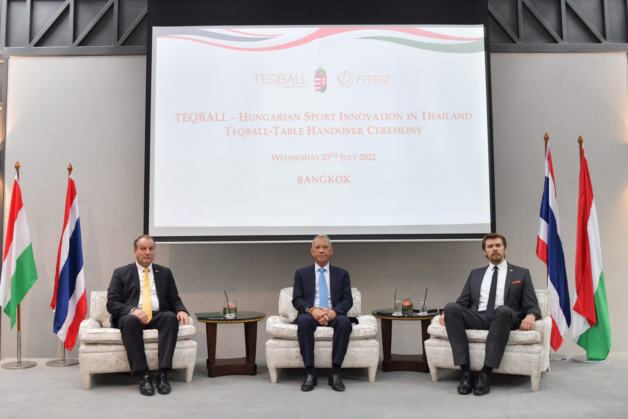 รมว.พิพัฒน์ เป็นประธานในพิธีรับมอบโต๊ะเทคบอล (Teqball-Table Handover Ceremony) จากสหพันธ์กีฬาเทคบอลนานาชาติ