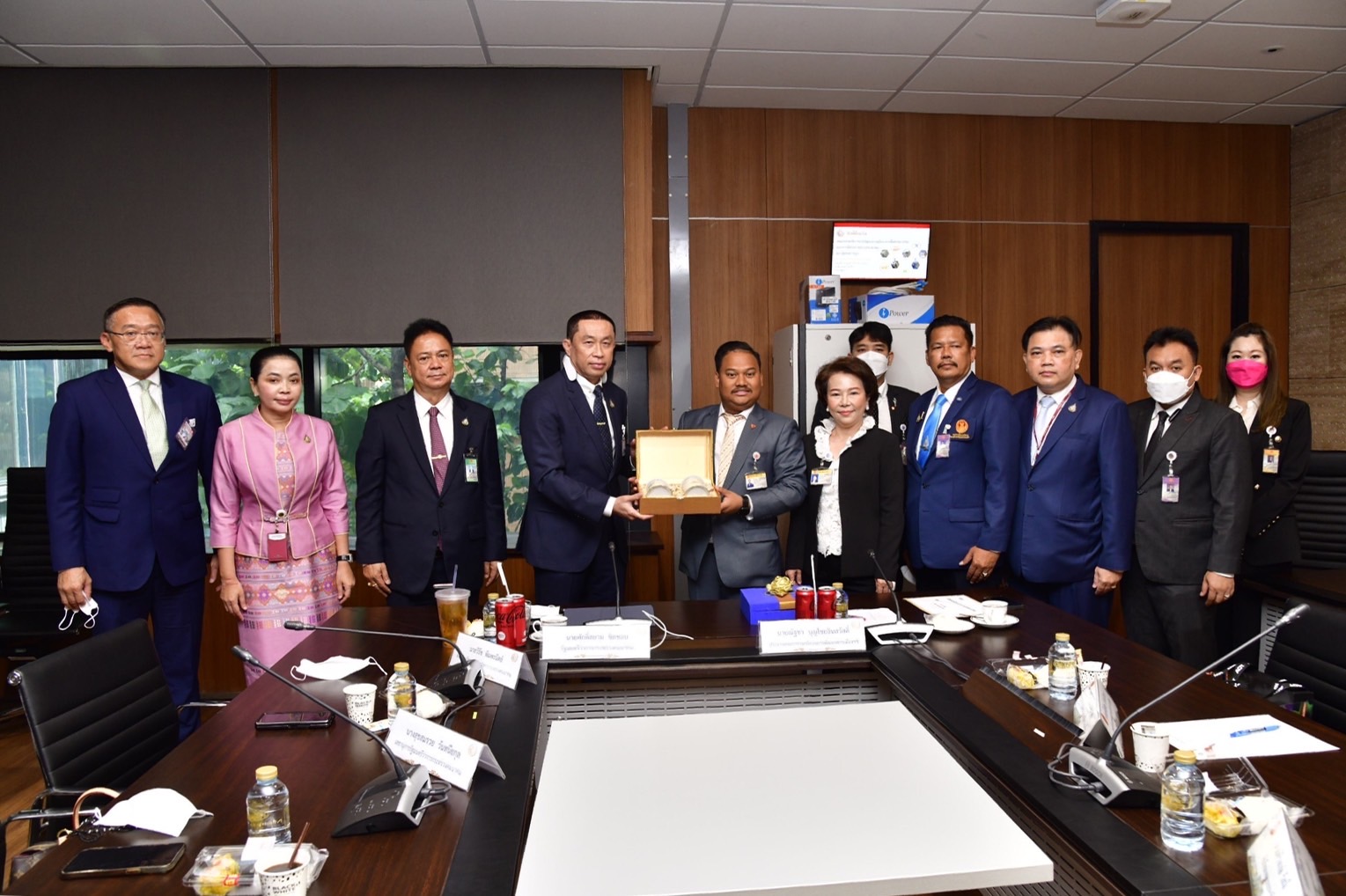 "ศักดิ์สยาม" ร่วมประชุมแลกเปลี่ยนความคิดเห็น คณะกรรมาธิการการพัฒนาการเมือง การสื่อสารมวลชน และการมีส่วนร่วมของประชาชน สภาผู้แทนราษฎร ยืนยัน กระทรวงคมนาคม ใช้หลักธรรมาภิบาล ในการบริหารราชการ