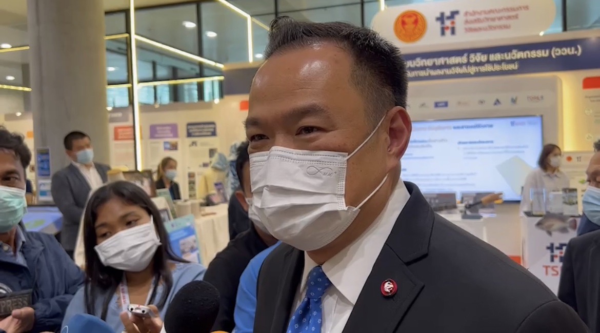 "อนุทิน" จัดกำลังล่าตัวผู้ป่วยฝีดาษลิงหลบหนี สอบสวนโรค ยังไม่พบผู้ติดเชื้อเพิ่มเติม