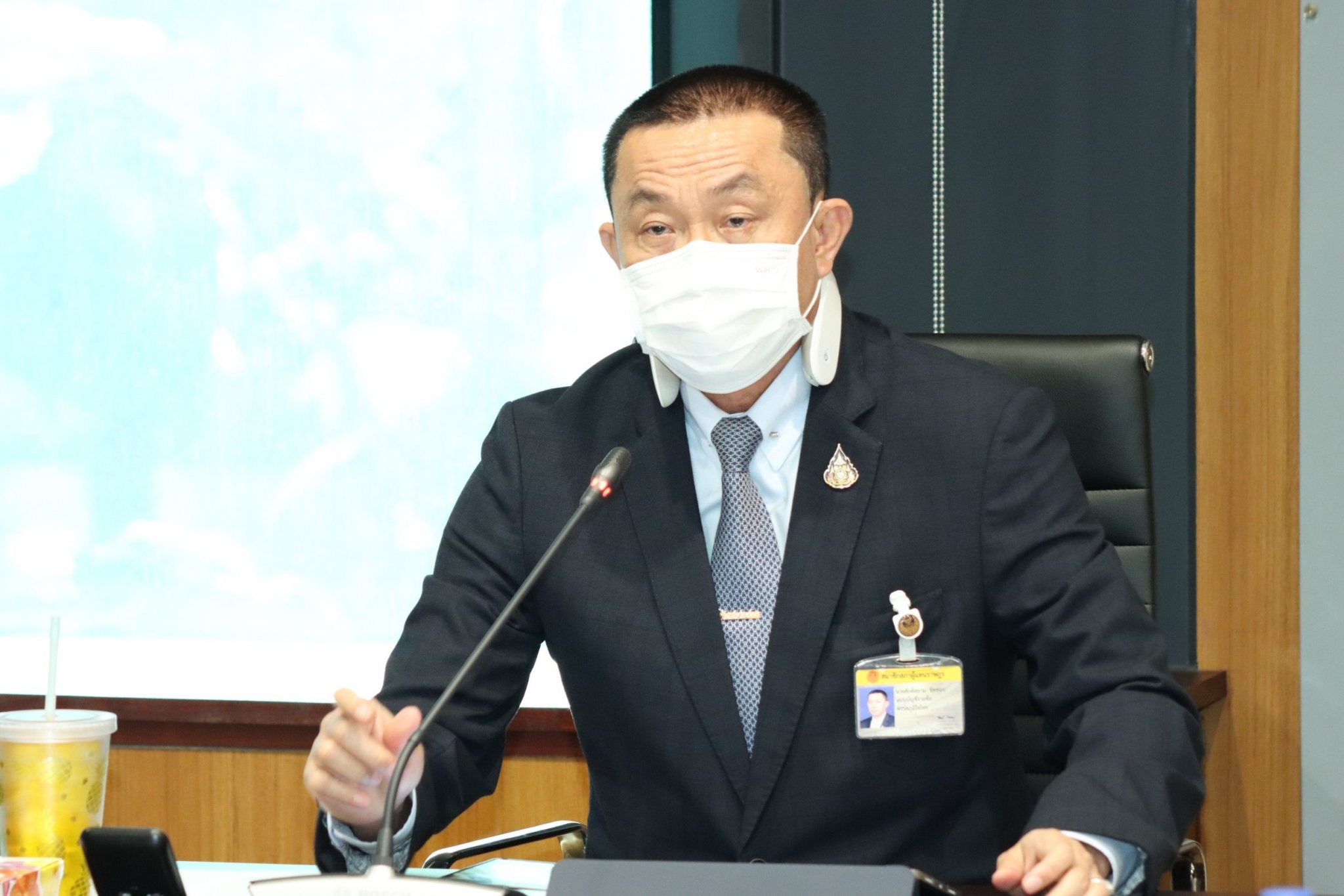 “ศักดิ์สยาม” เป็นประธาน การประชุมติดตามการดำเนินงานของคณะกรรมการบูรณาการการเชื่อมโยงทางรถไฟระหว่างไทย ลาว และจีนครั้งที่ 2/2565 ณ ห้องประชุม 204 ชั้น 2 อาคารรัฐสภา เกียกกาย