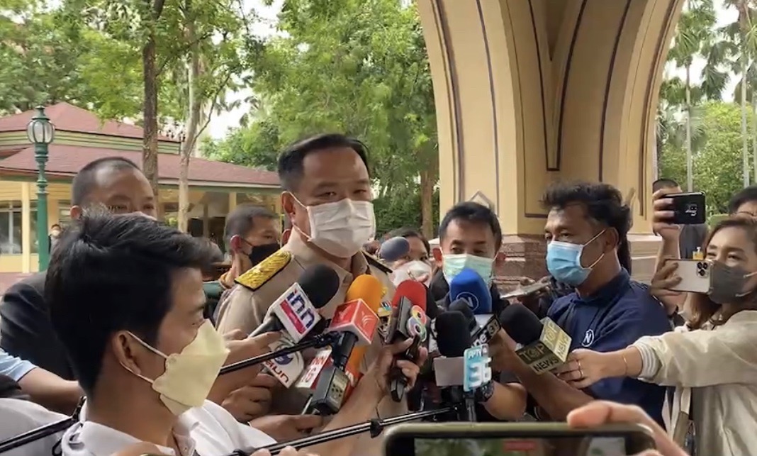 ถ้าประชาชนเลือกมา ก็ได้เลย ! “อนุทิน” ตอบปมพร้อมเป็นนายกฯ