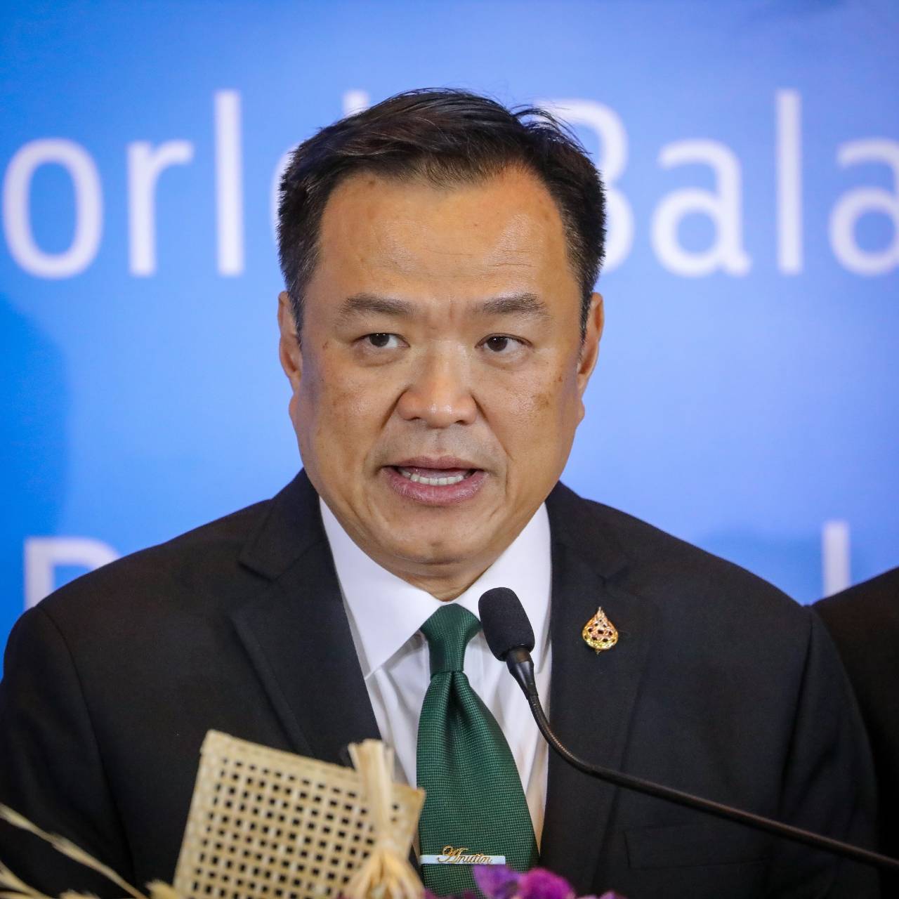 “อนุทิน” แจงเหตุผล “ภูมิใจไทย” ร่วม พปชร. ปี 2562 นับเลขแล้ว ขั้วเพื่อไทย ไม่มีโอกาสตั้งรัฐบาล ยิ่งยื้อนาน คสช. ก็ยิ่งอยู่ยาว