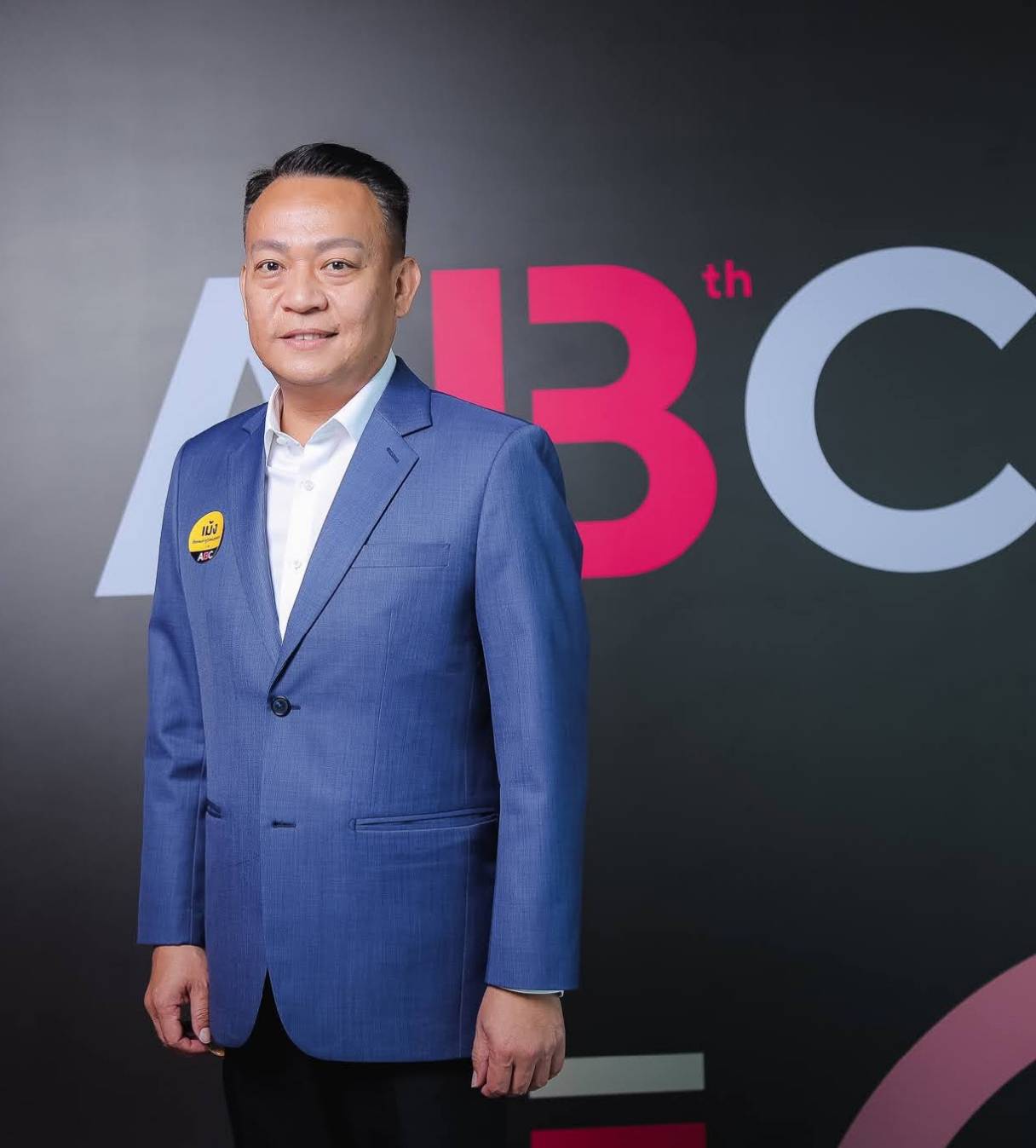 อสม.กระหึ่มเวทีโลก ! “อนุทิน” ยก เป็นหมอคนแรก สุดยอดอาวุธลับประเทศไทย คุมโควิดฯ ระบาด