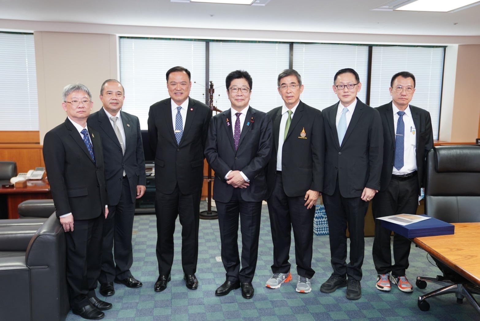 “อนุทิน” เยือน “ญี่ปุ่น” หารือความร่วมมือพัฒนาระบบสุขภาพถ้วนหน้า ยกระดับดูแลผู้ป่วยมะเร็ง