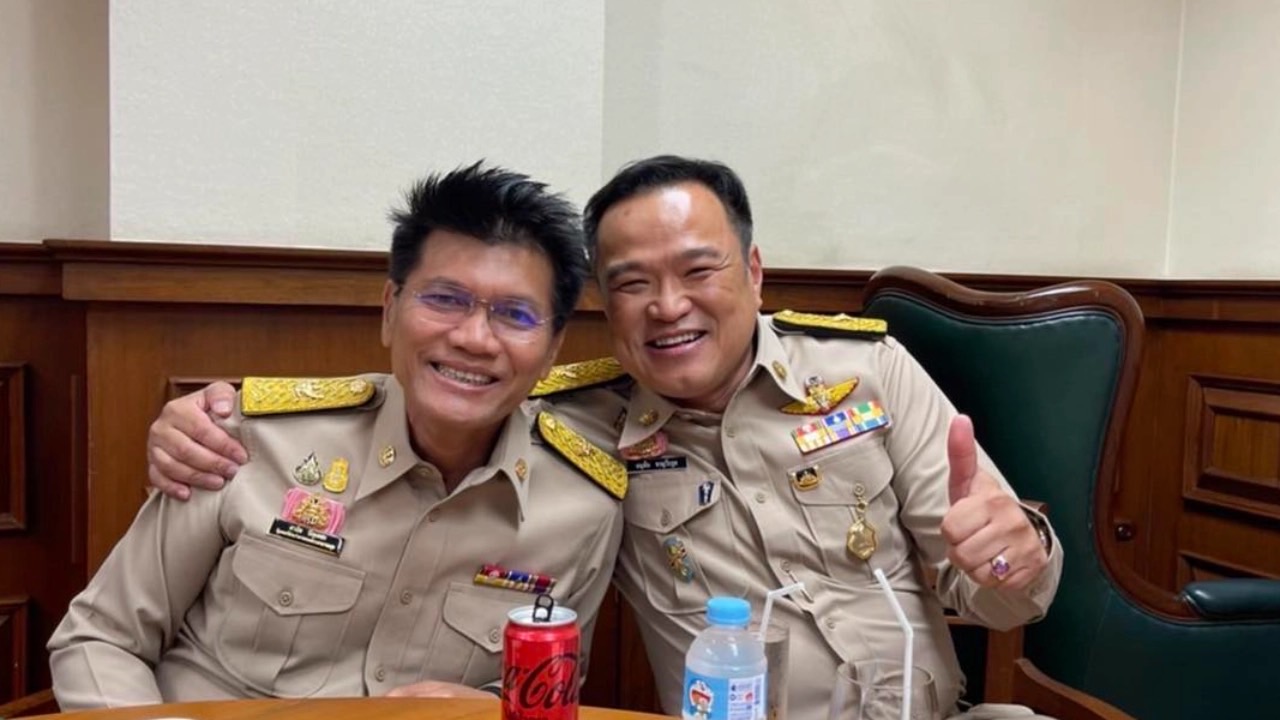 นักข่าวคิดไปเอง “อนุทิน” ยืนยันไม่เคยชวน “หมอตี๋” ย้ายพรรค