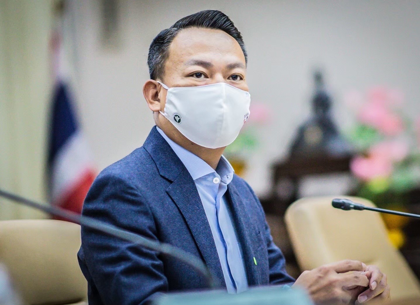 หน้าเดิม ขาประจำ ! “วัชรพงศ์” ตอบปม “หมอสมิทธิ์” ร่วมทัพฝ่ายค้าน ยื่นล้มกัญชา เตือน อย่าหลงเป็นเครื่องมือฝ่ายการเมือง