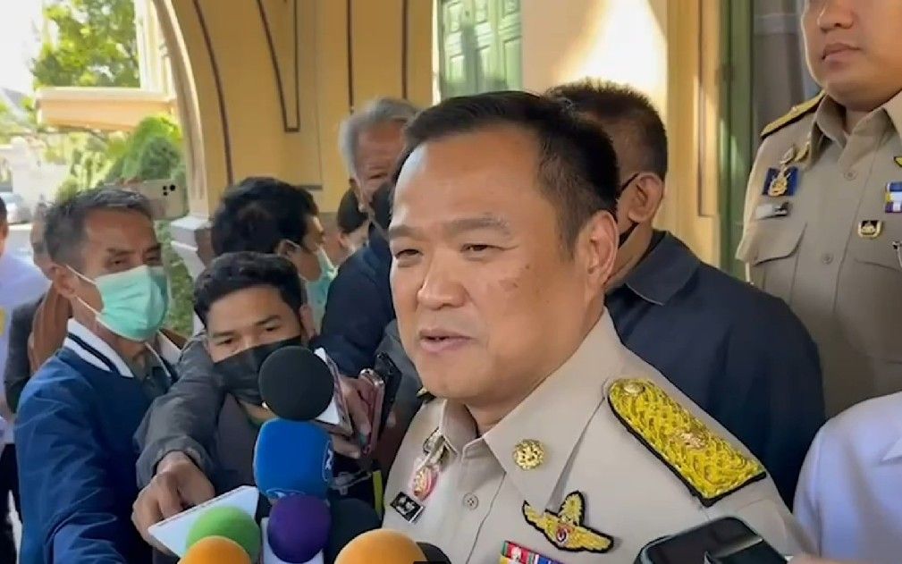 ตอนใครย้ายออกจากภูมิใจไทย เราก็ขอให้โชคดี ไม่มีบั่นทอนกำลังใจกัน ! “อนุทิน” ตอบปม “เพื่อไทย” สาบส่ง ส.ส.เก่าไหลเข้า “ภูมิใจไทย”