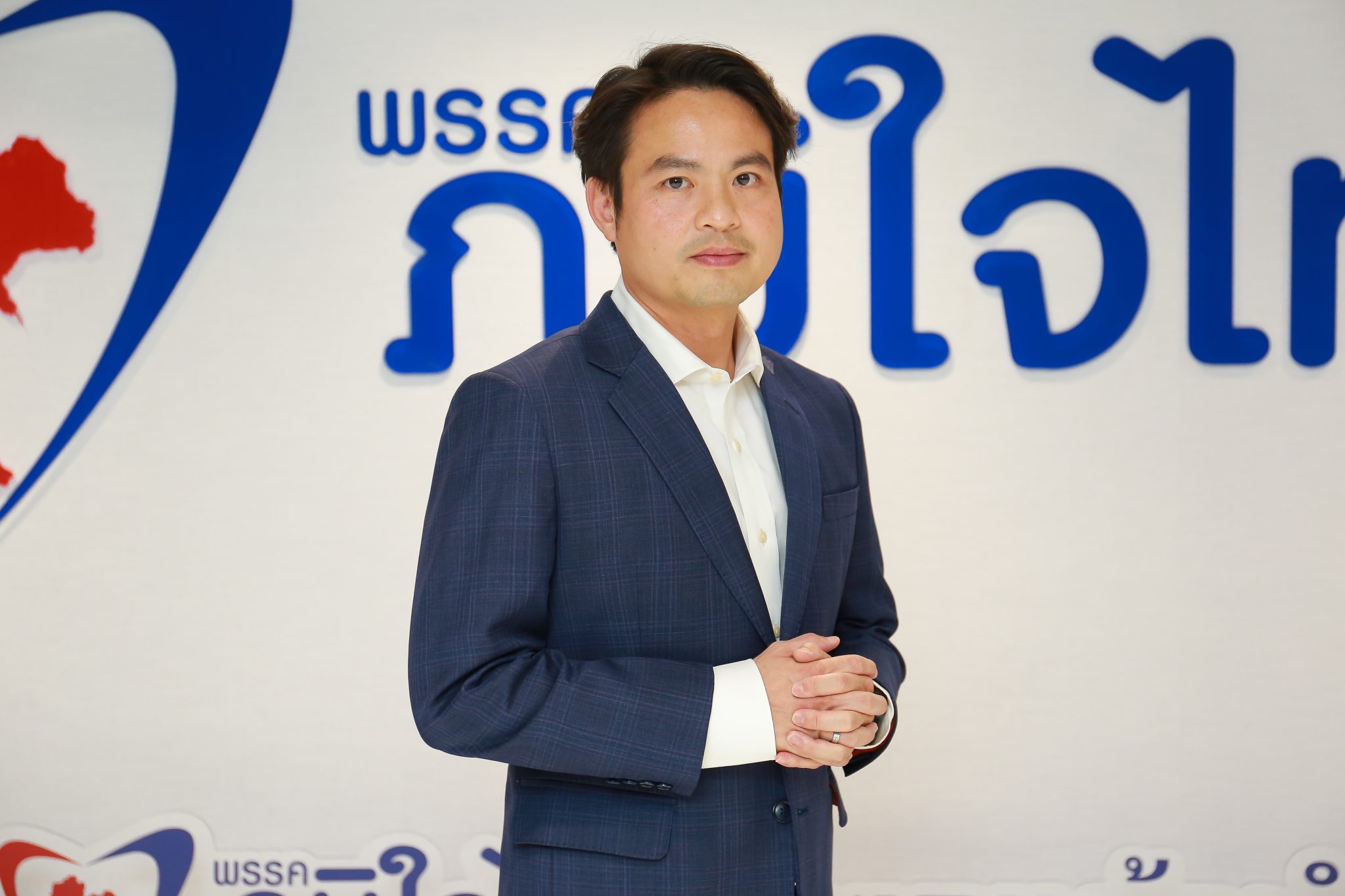 "ภราดร" แจง "ภูมิใจดูด" เปรียบ "ใต้ฝุ่น" ก่อตัวจากหย่อมความกดอากาศต่ำ เล็กๆ สะสมผลงาน 4 ปี ทำสำเร็จมากมาย