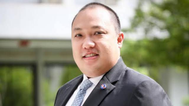 ตอก รองโฆษก ปชป. ! "พลพีร์" ชี้ หากเป็นห่วงสังคมจริง ต้องเร่งออก พ.ร.บ. กัญชา ย้ำปมฟูลมูนสายเขียว ถามกลับ "อ.กนก" อยู่พรรคไหน ทำไมเสนอนันทนาการ