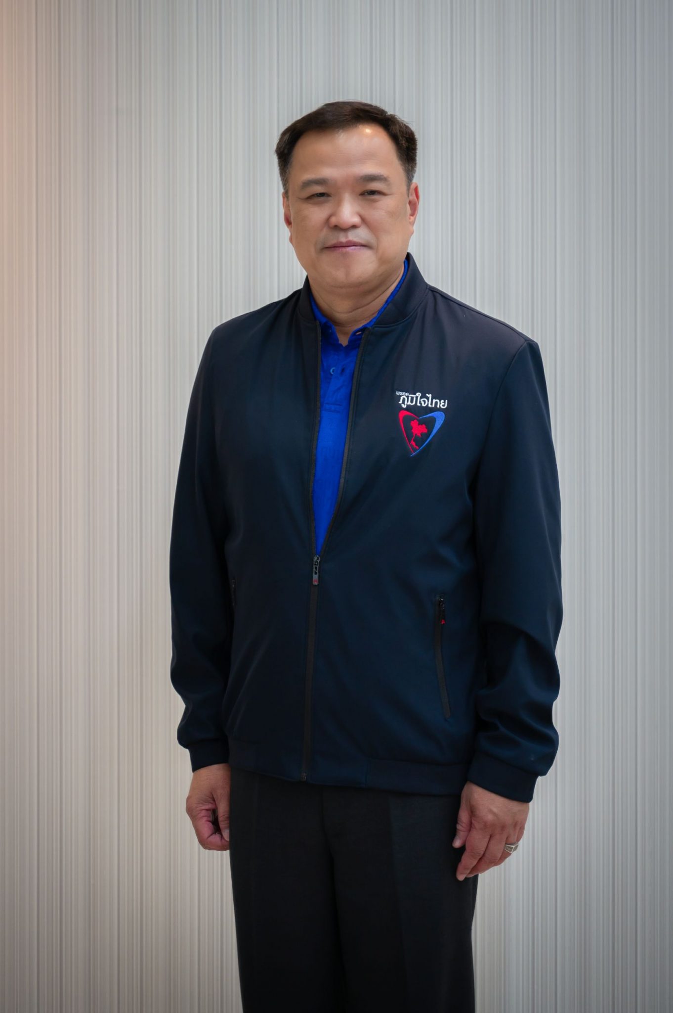 พรุ่งนี้(9ม.ค.) รองนายกฯ อนุทิน เตรียมนำคณะผู้บริหาร 3 กระทรวงสาธารณสุข คมนาคม ท่องเที่ยวให้การต้อนรับนักท่องเที่ยวจีนที่เดินทางถึงประเทศไทยหลังจากทางการจีนเริ่มทยอยเปิดประเทศ