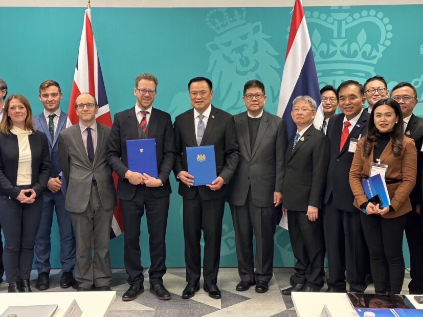 "อนุทิน" เซ็นความร่วมมือ "ไทย-สหราชอาณาจักร" ยืนยันเป็นพันธมิตรด้านสุขภาพ พัฒนาการรักษาผู้ป่วยมะเร็ง โรคหายาก