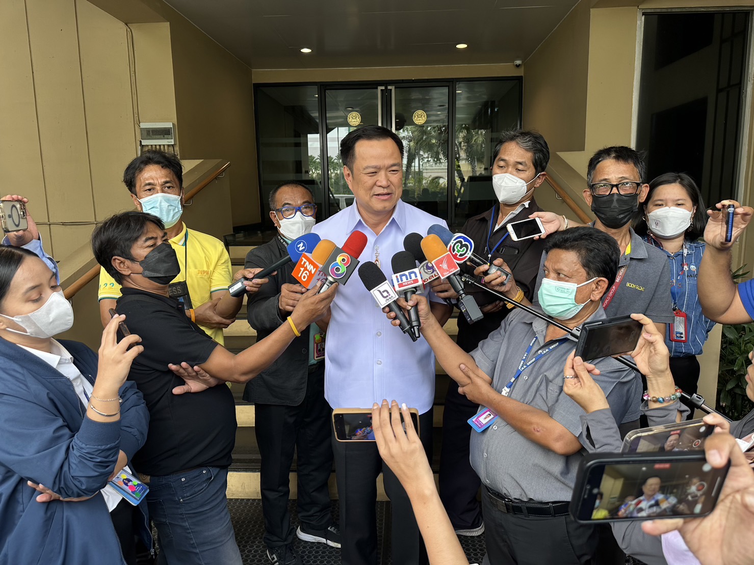 ศรัทธากระบวนการยุติธรรม คนบริสุทธิ์ ย่อมไม่ติดคุก ! “อนุทิน” สบายๆ ปม “ชูวิทย์” ชี้เป้าตรวจสอบ “คมนาคม”