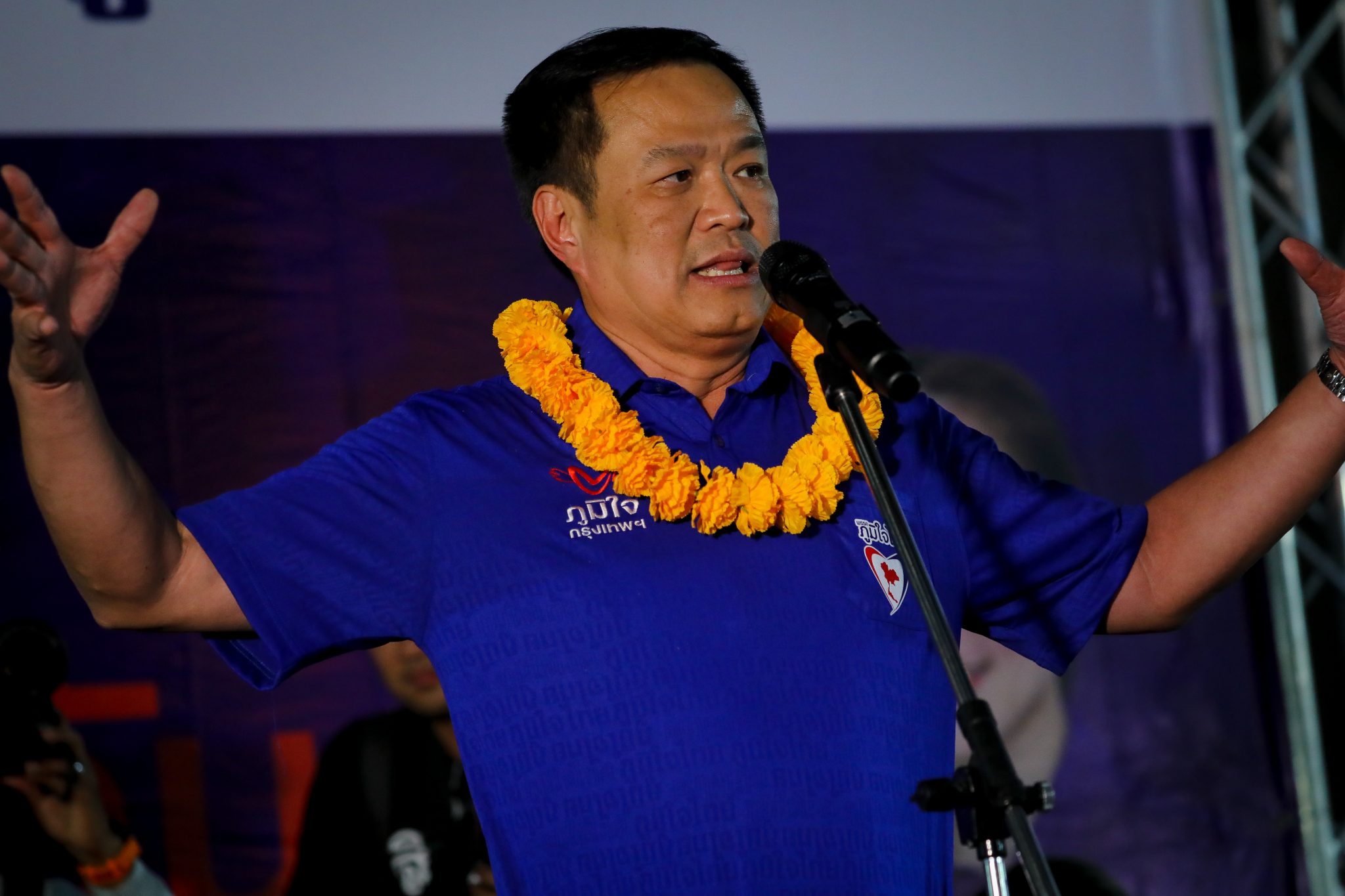 “อนุทิน” เผยหลังเลือกตั้ง พร้อมทำงานทุกบทบาท เชื่อ ส.ว.ไม่ฝืนตั้งรัฐบาล ส.ส.ข้างน้อย