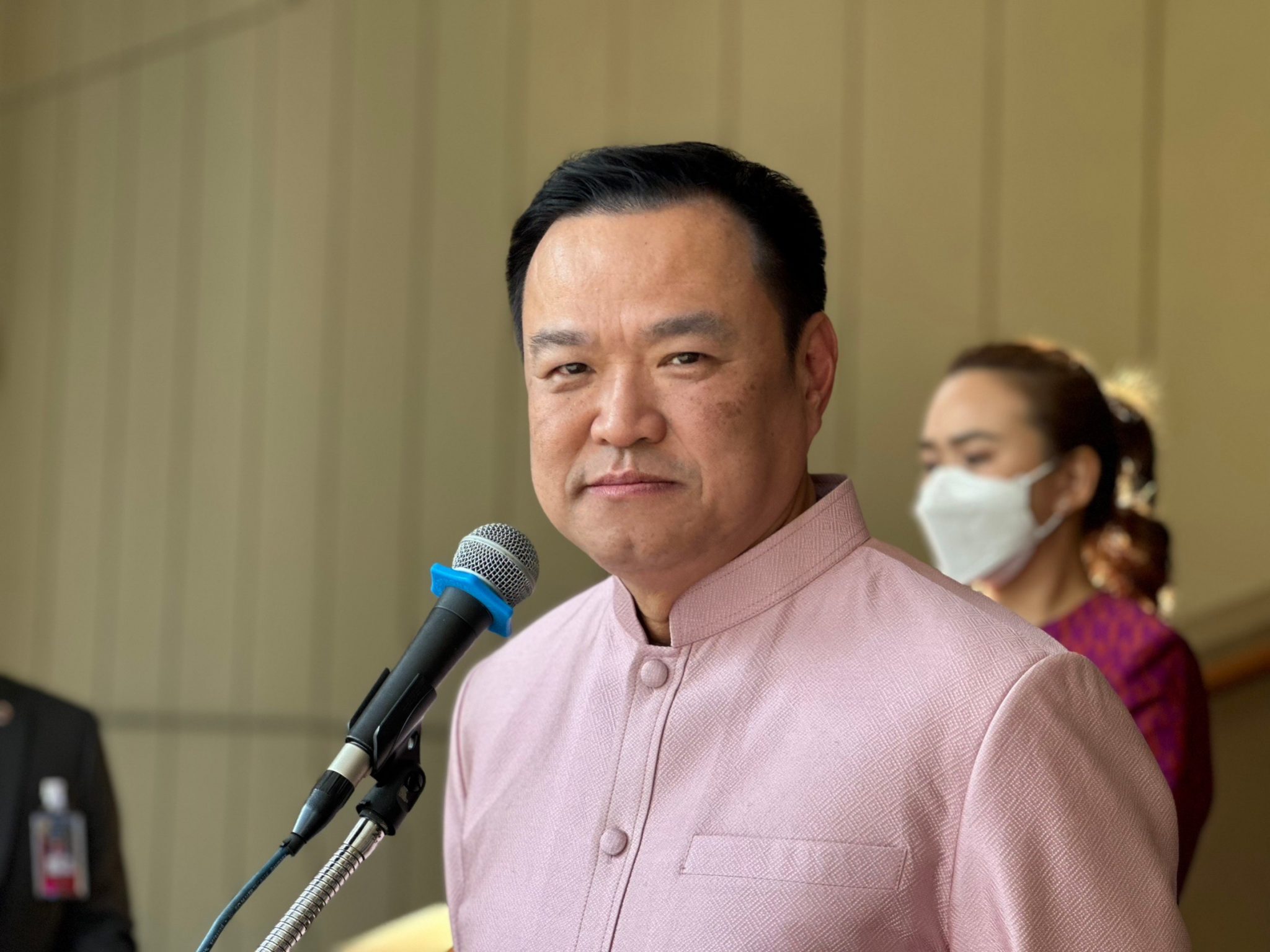 แล้วแต่ กกต. ! “อนุทิน” ย้ำ “ภูมิใจไทย” สู้ได้ทุกกติกา พร้อมอวยพรวาเลนไทน์ ขอให้โลกรักกัน