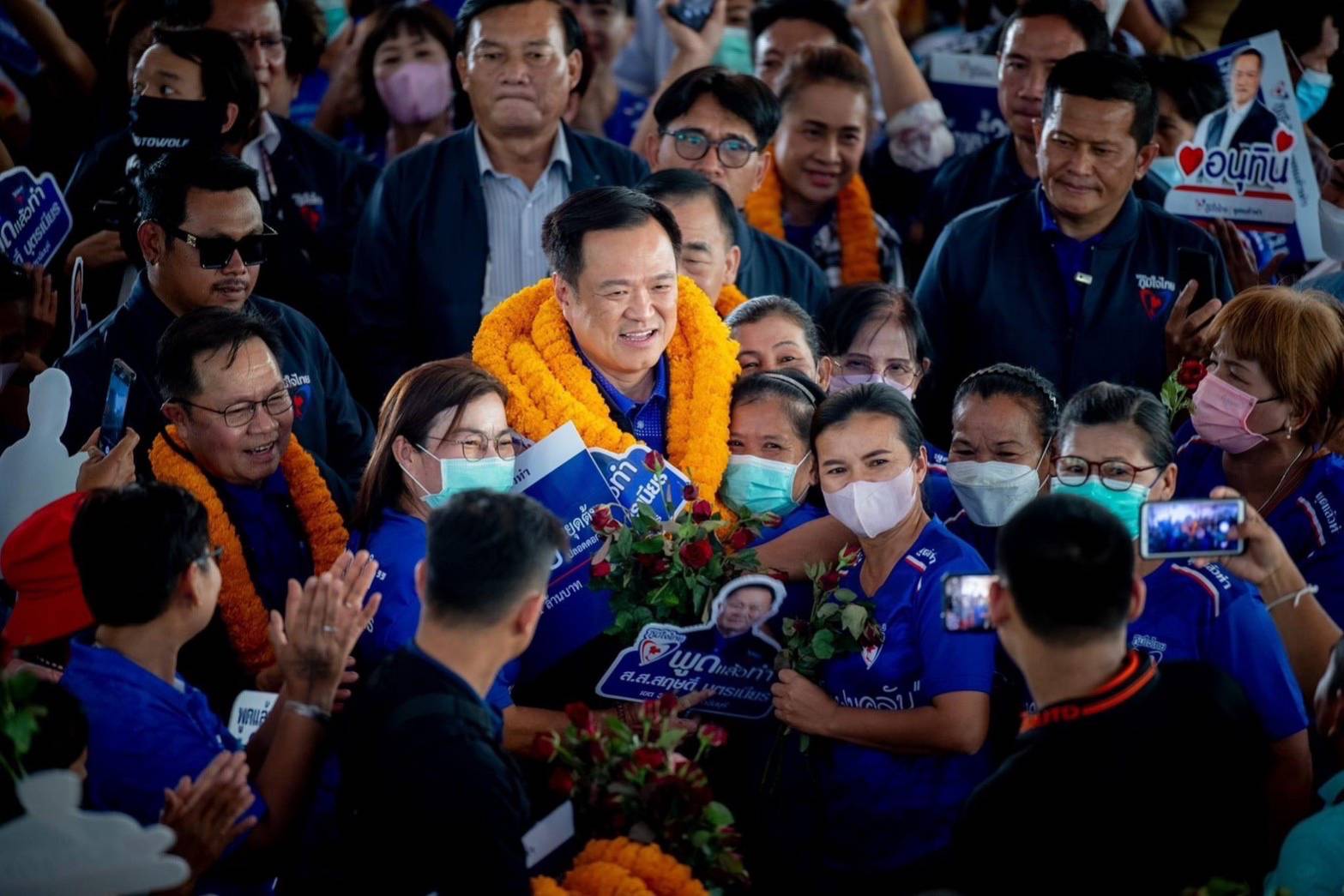 ประชาชนต้องมีคุณภาพชีวิตที่ดี ทุกช่วงวัยต้องได้รับการดูแล ! “อนุทิน” เผยเป้าหมาย หากได้เป็นนายกฯ