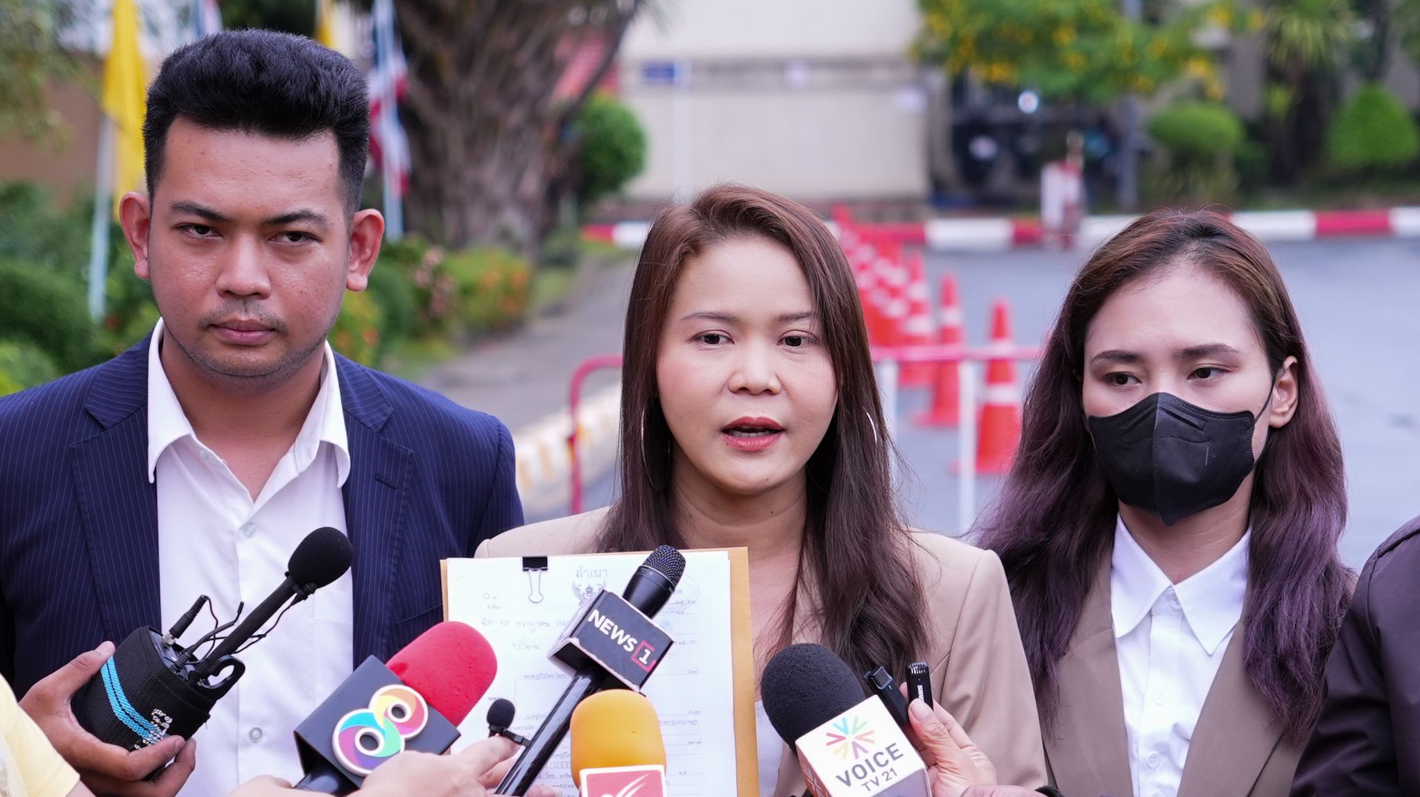 “ภูมิใจไทย” จ่อฟ้อง “ชูวิทย์” ขึ้นเวทีปราศรัย ”ก้าวไกล” หมิ่นประมาท