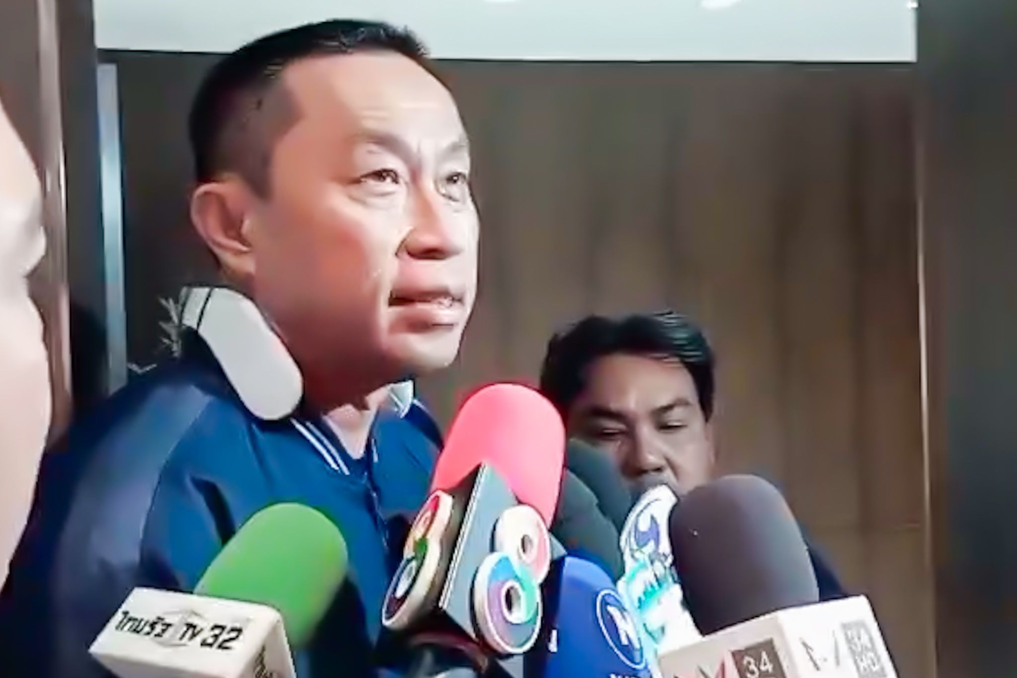 "ศักดิ์สยาม" พร้อมชี้แจงเรื่องหุ้น มอบโดยให้ฝ่ายกฎหมายดำเนินการ