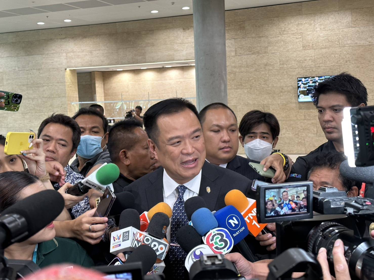 “อนุทิน” ย้ำ “ภูมิใจไทย” รักษามารยาท ไม่คิดเรื่องตั้งรัฐบาลแข่ง ไม่แทรกแซงการตั้งรัฐบาล