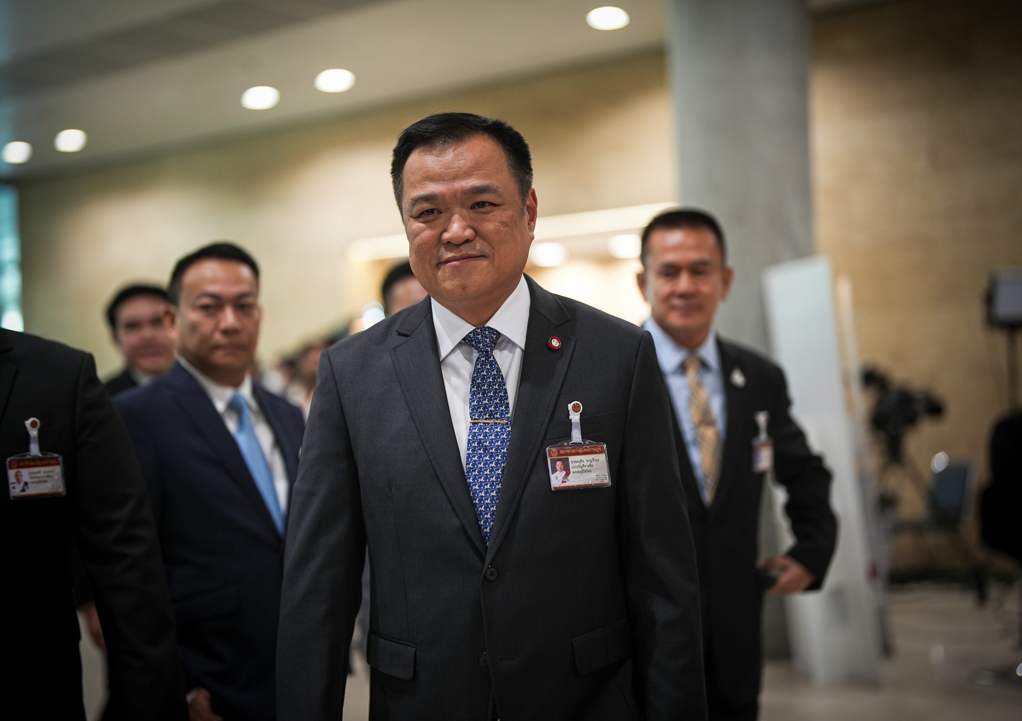 "อนุทิน" ยินดี "เศรษฐา" นั่งนายกฯ เชื่อ เป็นนิมิตหมายอันดี สลายความขัดแย้ง บ้านเมืองเดินหน้า ย้ำ พร้อมทำงานเต็มที่