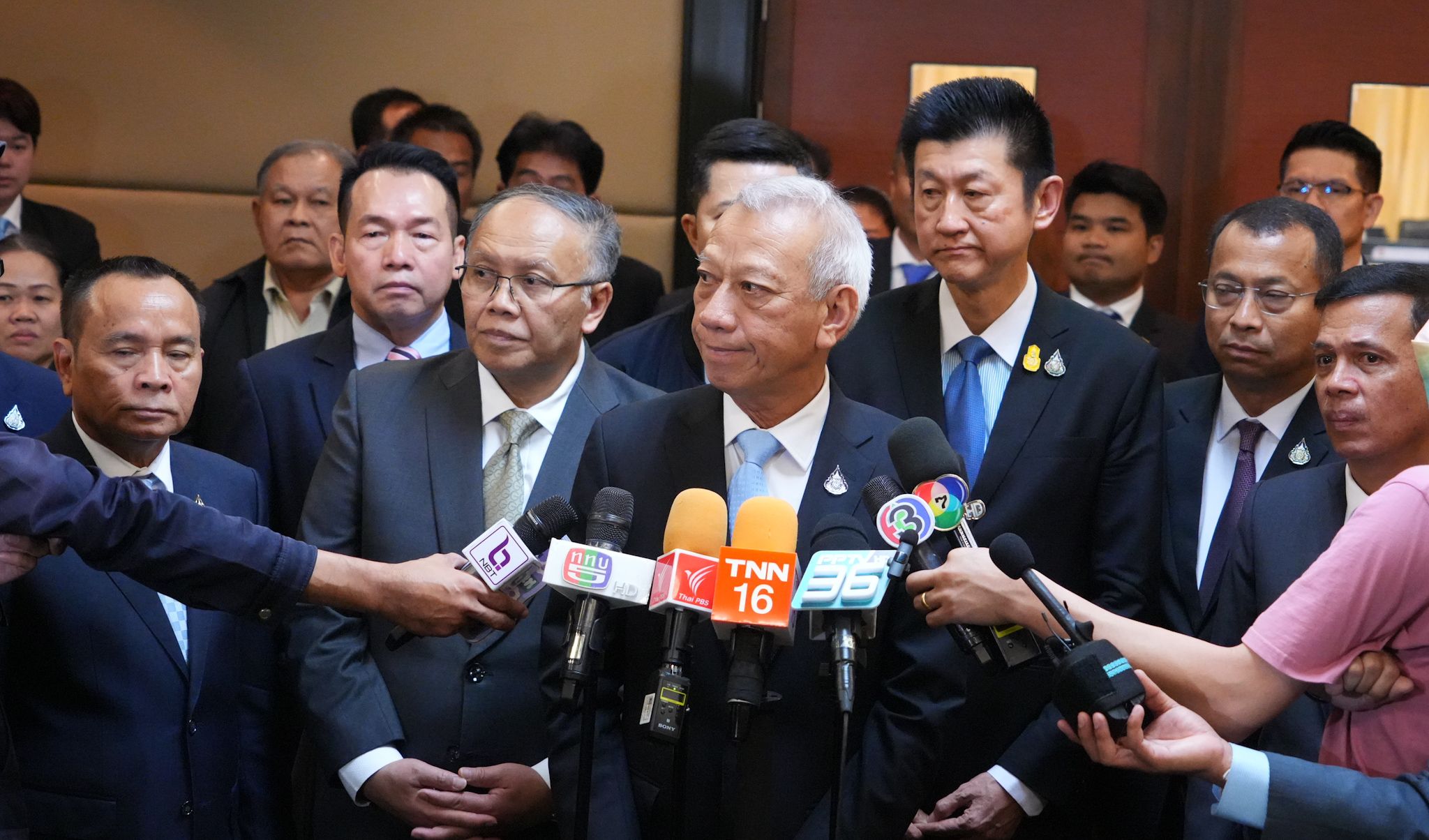 รมว.พิพัฒน์ พบปะ 16 สภาองค์การลูกจ้าง ถกแนวทางพัฒนาแรงงาน