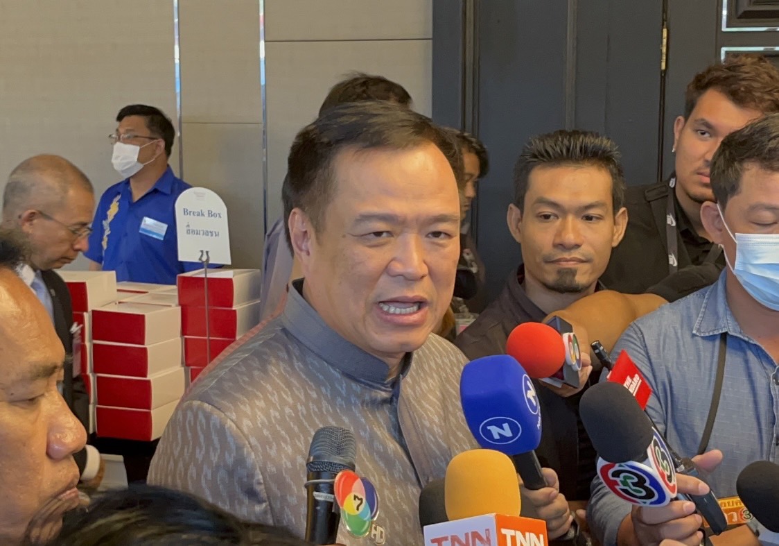 ‘อนุทิน” กร้าว พ่อเมืองต้องขึ้นบัญชีคนไม่ดีไม่ให้เข้ามาเป็นผู้ทรงอิทธิพล หลังเกิดเหตุสลดที่กำนันดังนครปฐม ‘ลั่น’จะปล่อยให้เกิดขึ้นอีกไม่ได้