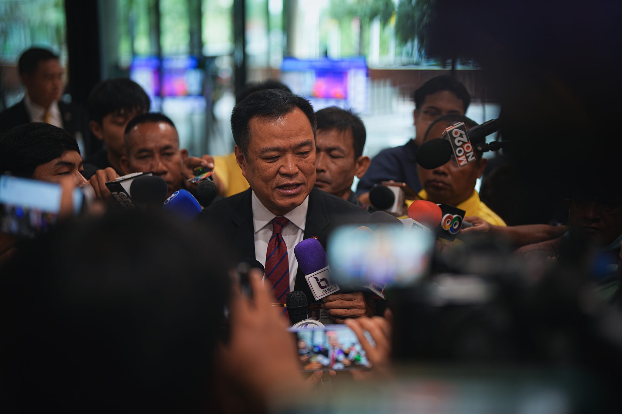 "อนุทิน" ชี้ นโยบายกัญชา วางเป้าเพื่อการแพทย์-เศรษฐกิจ ที่ผ่านมา ถูกบิดเบือน สร้างความเข้าใจผิด ไม่กังวล หากถูกถามในการแถลงนโยบาย