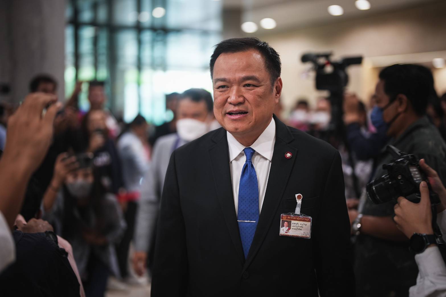 "อนุทิน" ชมฝ่ายค้านมีสปิริต พร้อมรับทุกคำแนะนำไปพัฒนาการปฏิบัติหน้าที่