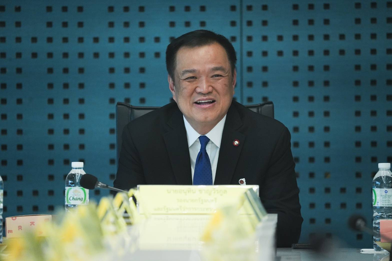 ทำผิด ต้องถูกลงโทษ กฎหมาย ต้องเป็นกฎหมาย ! "อนุทิน" วางหลักคุมกลุ่มอิทธิพลท้องถิ่น