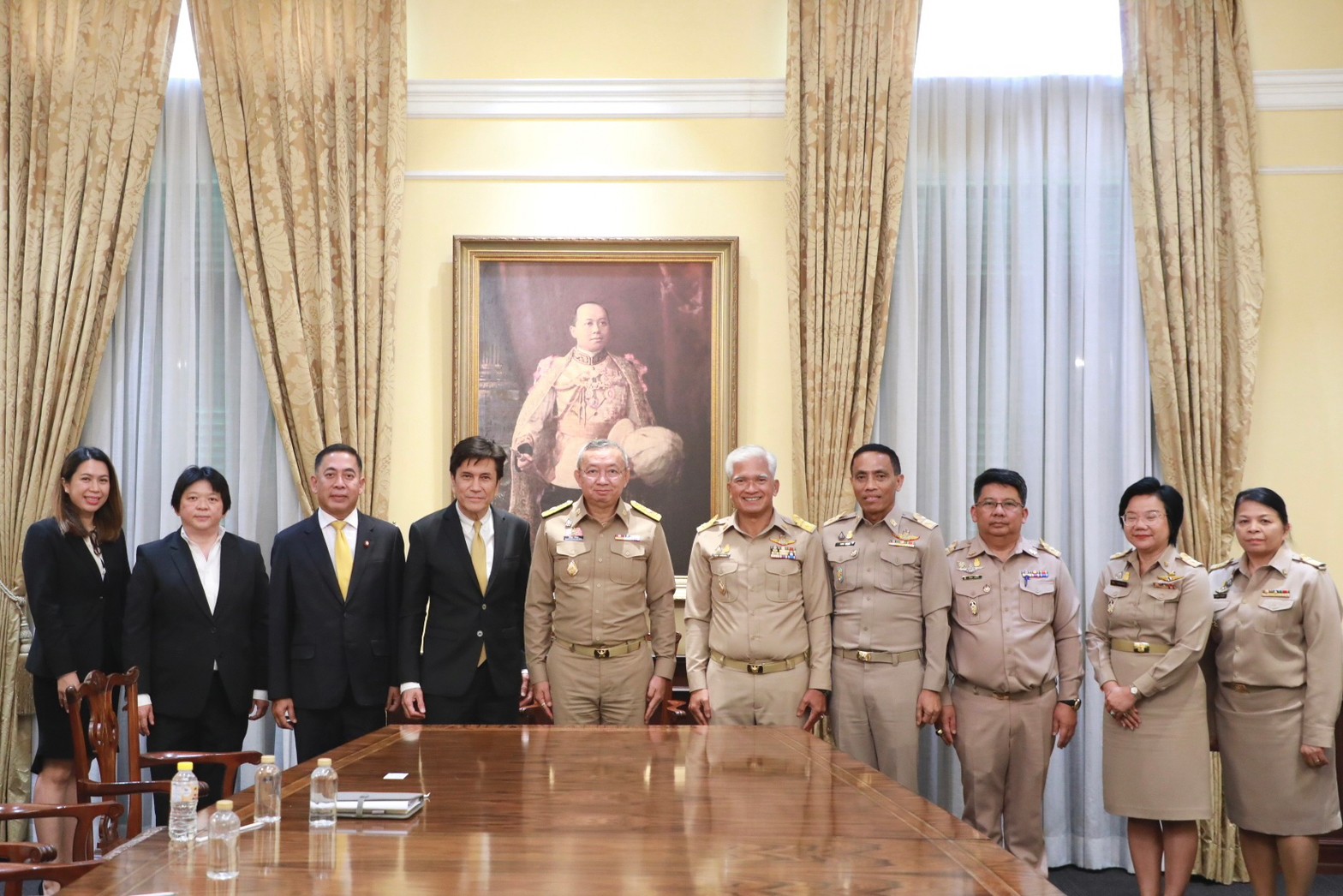 รมว.เพิ่มพูน จับมือ กยศ. เตรียมขยายโอกาสให้คนทุกช่วงวัยได้ "Upskill-Reskill" หลักสูตรระยะสั้นสายวิชาชีพ