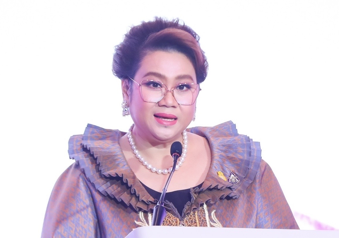 “ศุภมาส” เผยความก้าวหน้าการสร้างเครื่องกำเนิดแสงซินโครตรอนเครื่องใหม่ระดับพลังงาน 3GeV ของไทย อยู่ระหว่างนำเสนอ ครม. อนุมัติงบ ระบุเครื่องใหม่จะยกระดับภาคอุตสาหกรรมของประเทศ พร้อมแข่งขันได้ในระดับโลก สร้างระบบนิเวศทางวิจัยและนวัตกรรม ครอบคลุมงานวิจัยหลากหลาย