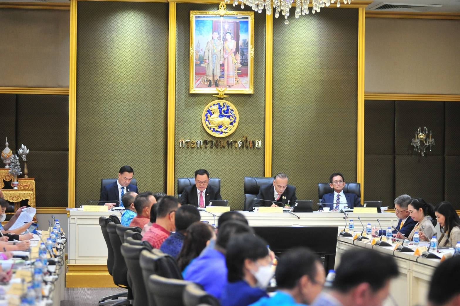 “อนุทิน” จ่อคุย “อธิบดีกรมการปกครอง” ห้ามออกใบอนุญาตประชาชนครอบครองอาวุธปืน บีบีกัน ต้องขึ้นทะเบียน