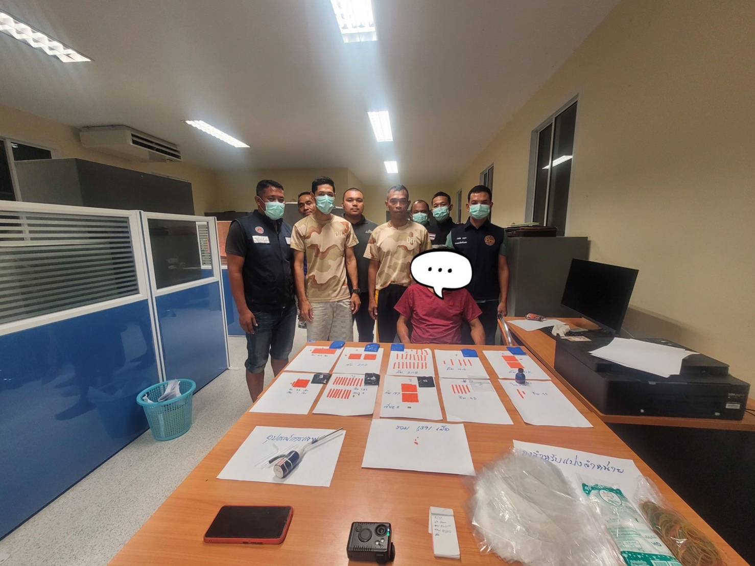 ผู้ว่าฯ พังงา สนองนโยบาย มท.1 เปิดปฏิบัติการ “คชสารพังงาเพื่อแผ่นดิน” จัดระเบียบสังคม กวาดล้างผู้เกี่ยวข้องกับยาเสพติด "สร้างพังงาน่าอยู่ ปลอดยาเสพติด" เน้นย้ำพี่น้องประชาชน หากพบเบาะแสโทรสายด่วน 1567 ได้ตลอด 24 ชั่วโมง