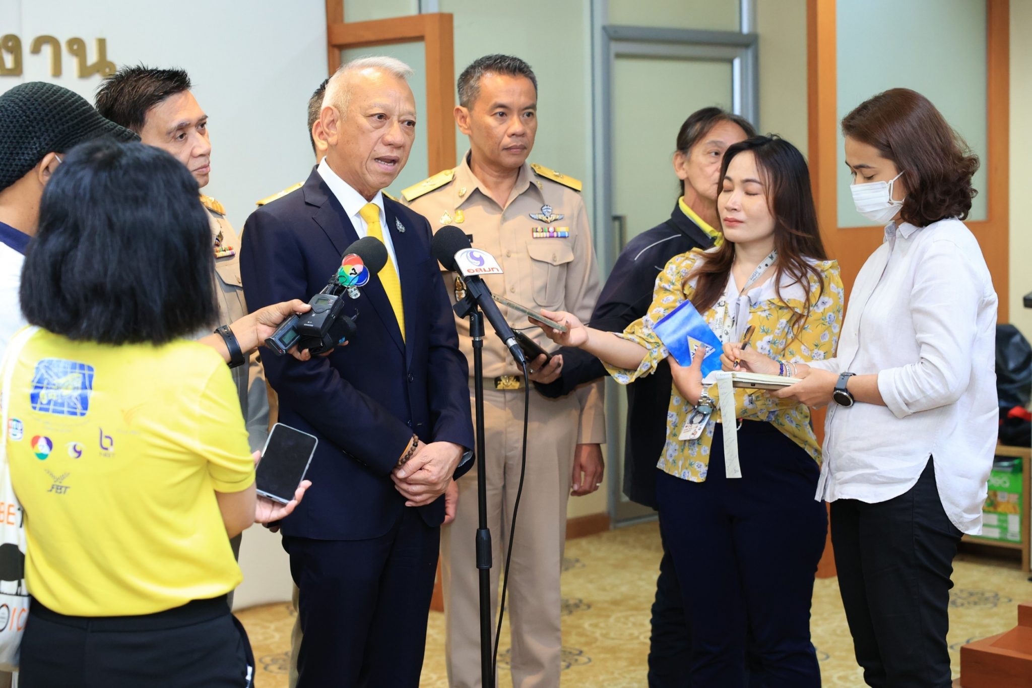 มีเฮ !! ก่อนปีใหม่ “พิพัฒน์” เผยสูตรคำนวณค่าแรงขั้นต่ำ รอ สภาพัฒน์ ธปท. เคาะ เงินเฟ้อ-การเติบโตของเศรษฐกิจ