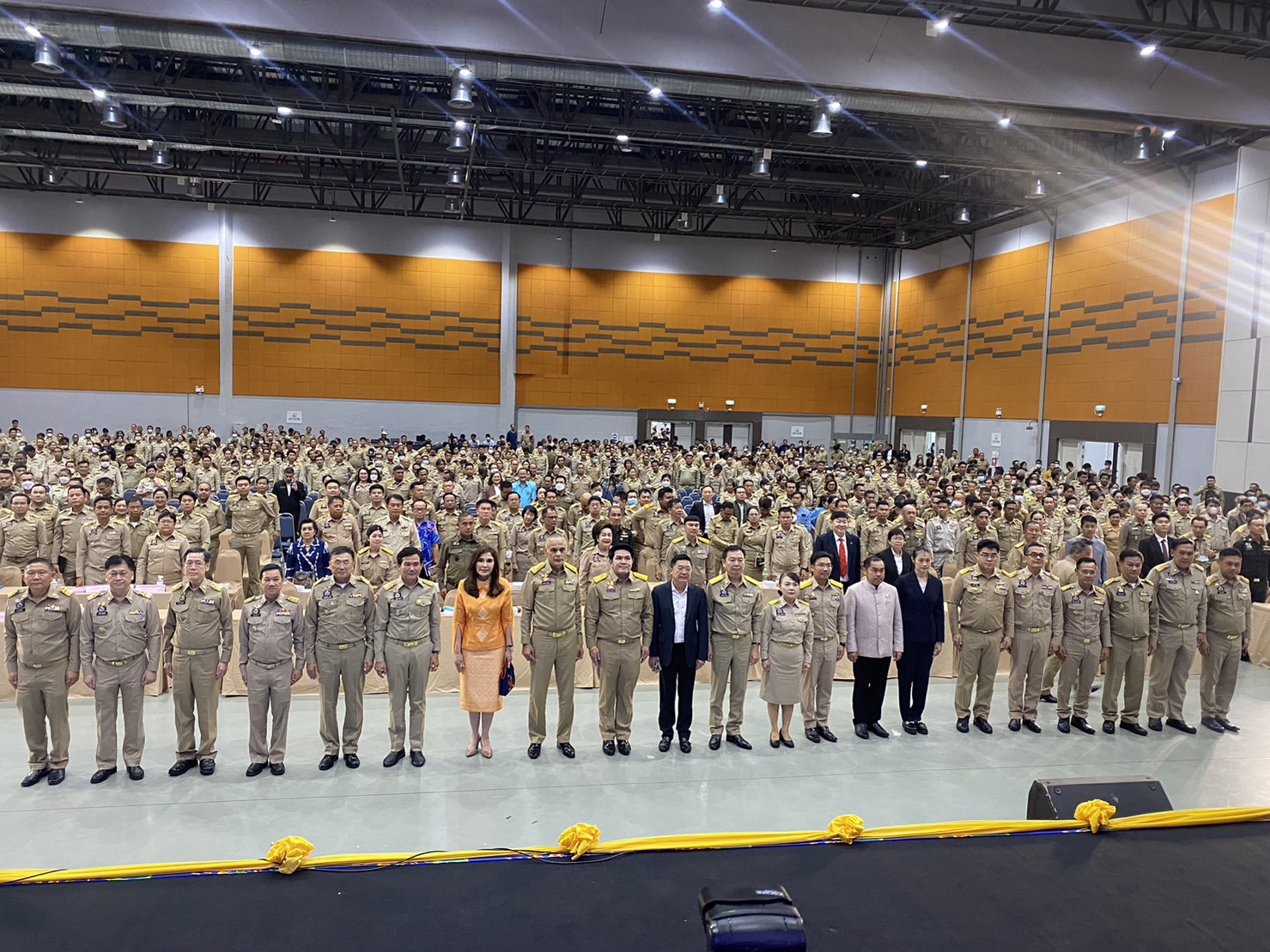 ชาดา" มอบนโยบายกลุ่มจังหวัดภาคกลางตอนบน ขอขจัดยาเสพติด เป็นวาระแห่งชาติ พร้อมกำชับควบคุมอาวุธปืน จี้บัญชีผู้มีอิทธิพล ลงลึกระดับอำเภอ เร่งน้ำประปาดื่มได้ อย่างน้อยให้มีจังหวัดละ 1 แห่ง ภายในปี 67