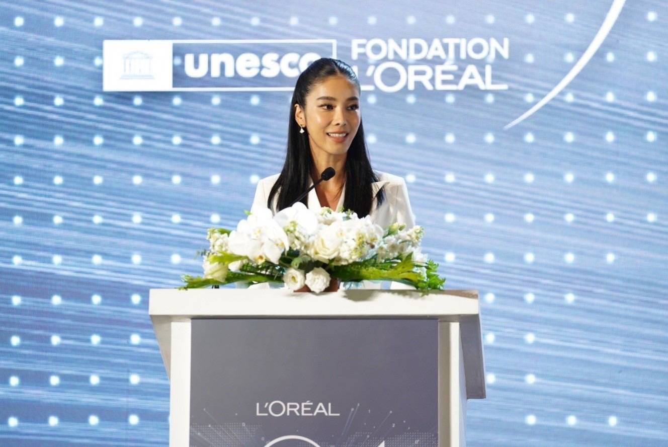 "รมว.อว.ศุภมาส" มอบหมาย "สุชาดา" มอบทุนวิจัย โครงการทุนวิจัยลอรีอัล ประเทศไทย “เพื่อสตรีในงานวิทยาศาสตร์” ครั้งที่ 21 ประจำปี 66 ดันความเป็นเลิศด้านวิทยาศาสตร์และเทคโนโลยีของสตรีให้เป็นที่ประจักษ์