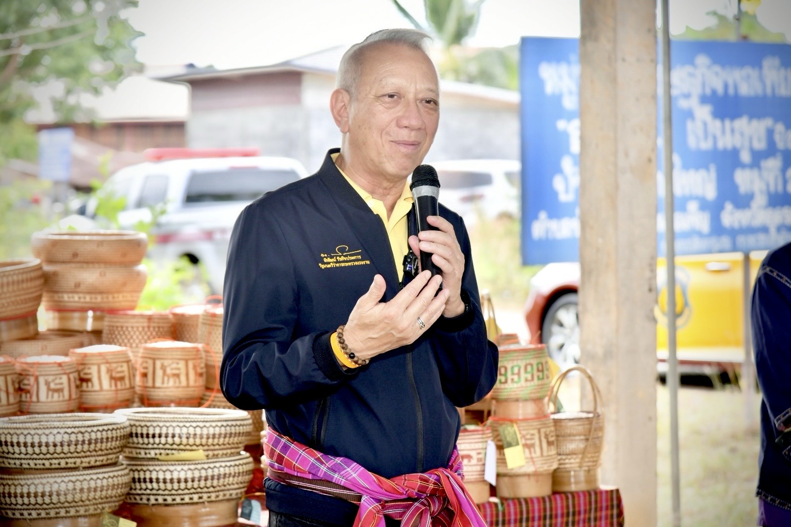 รมว.แรงงาน "พิพัฒน์" ลงพื้นที่อุดรฯ ถกแรงงานนอกระบบ “กลุ่มไม้ไผ่แปรรูป” ส่งเสริมการจ้างงานในชุมชน สร้างงานให้กลุ่มผู้สูงวัยมีงาน มีรายได้